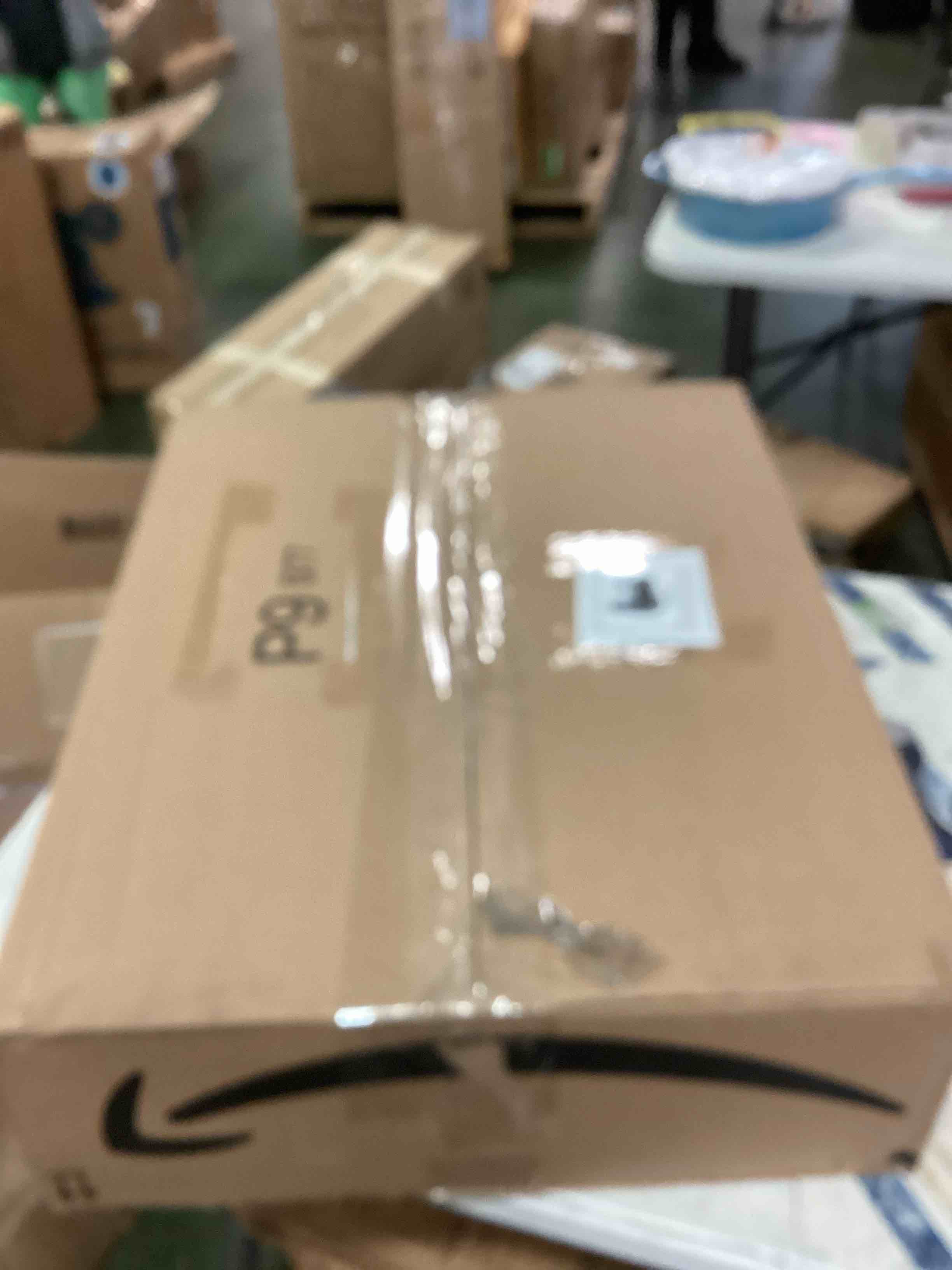 https://s3.amazonaws.com/lotting-images-prod/bidfta/BLU6051436_1710431828472.jpeg