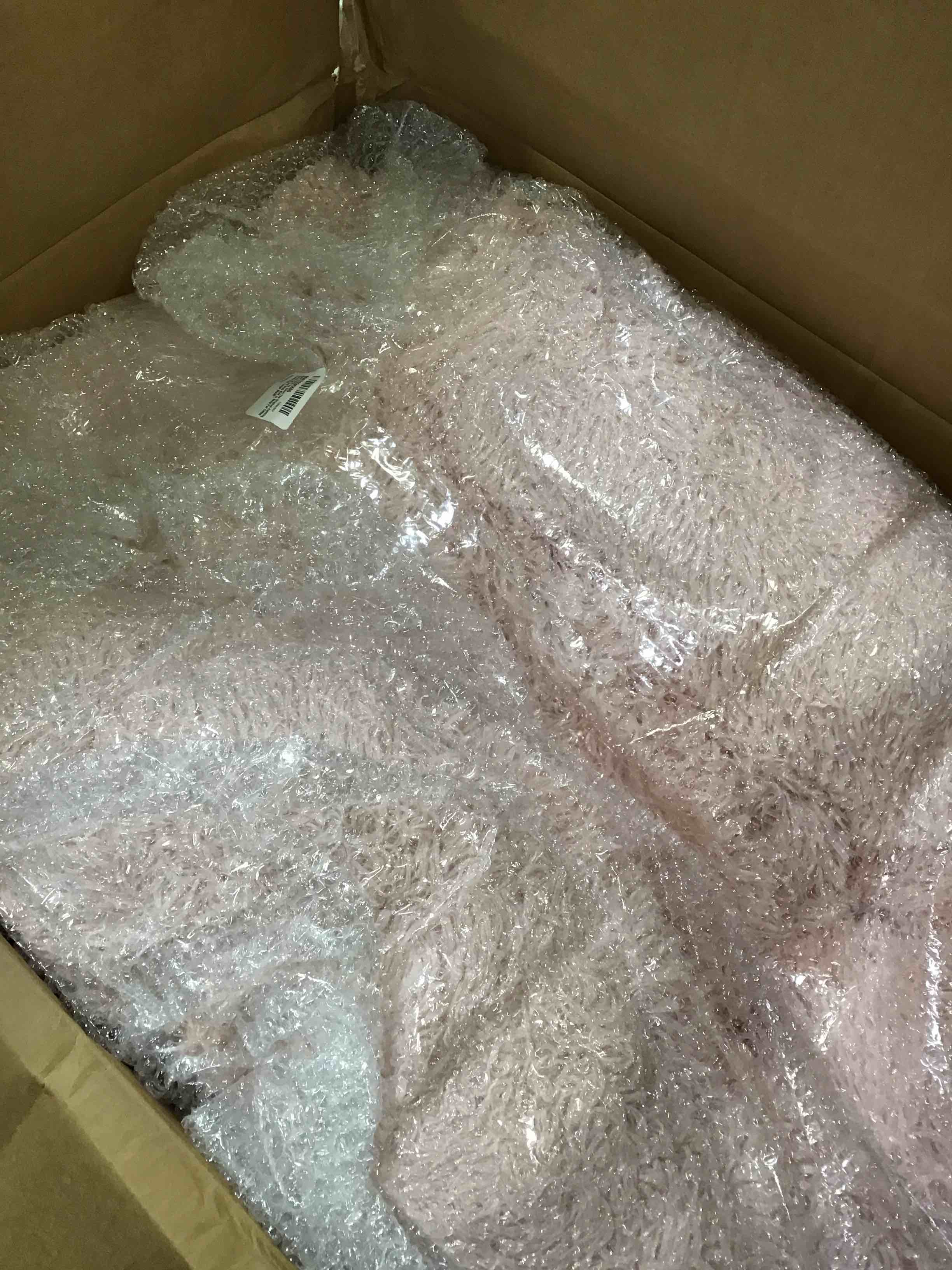 https://s3.amazonaws.com/lotting-images-prod/bidfta/BLU6051920_1709218552108.jpeg
