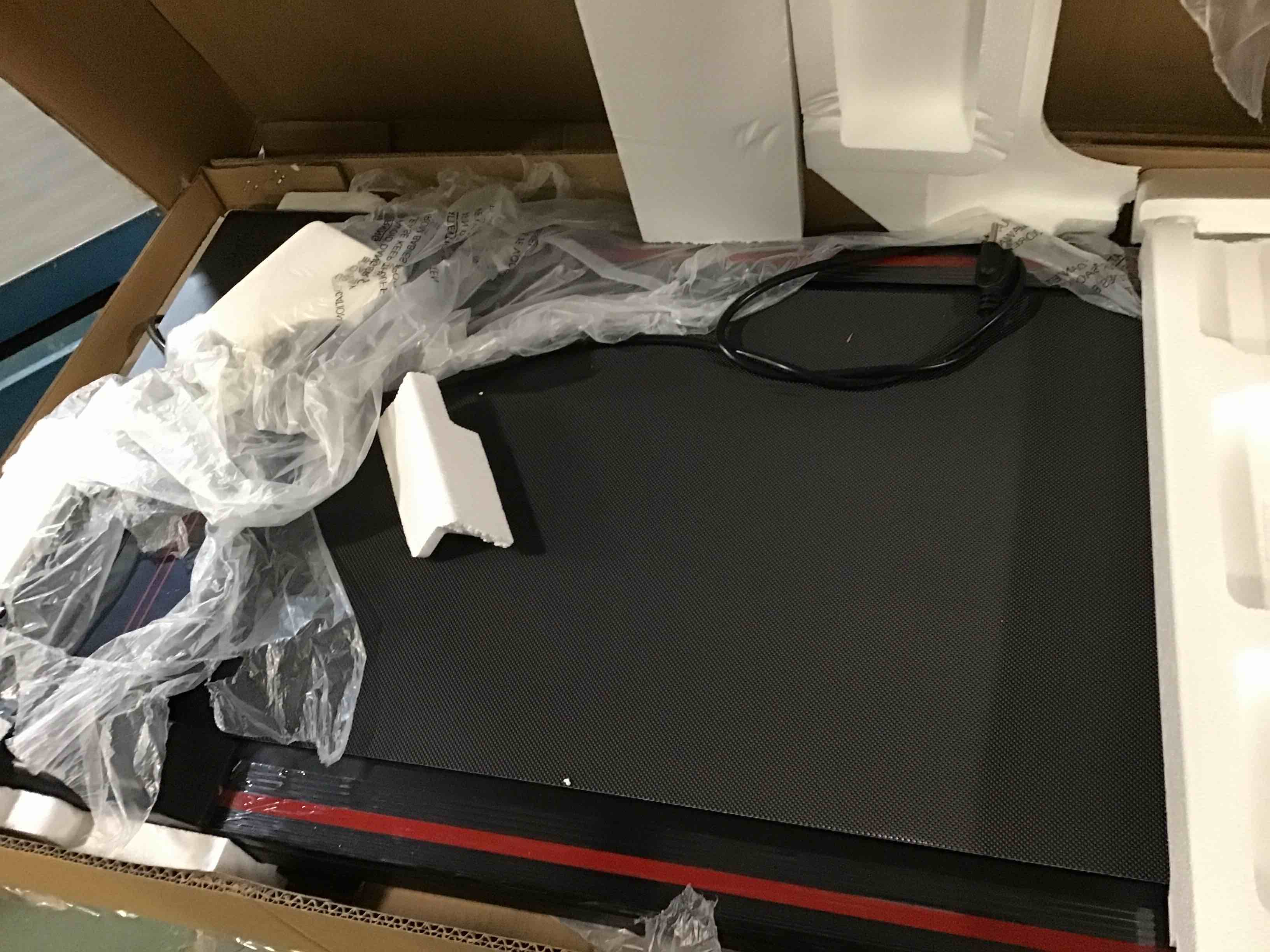 https://s3.amazonaws.com/lotting-images-prod/bidfta/BLU6052270_1709383453576.jpeg