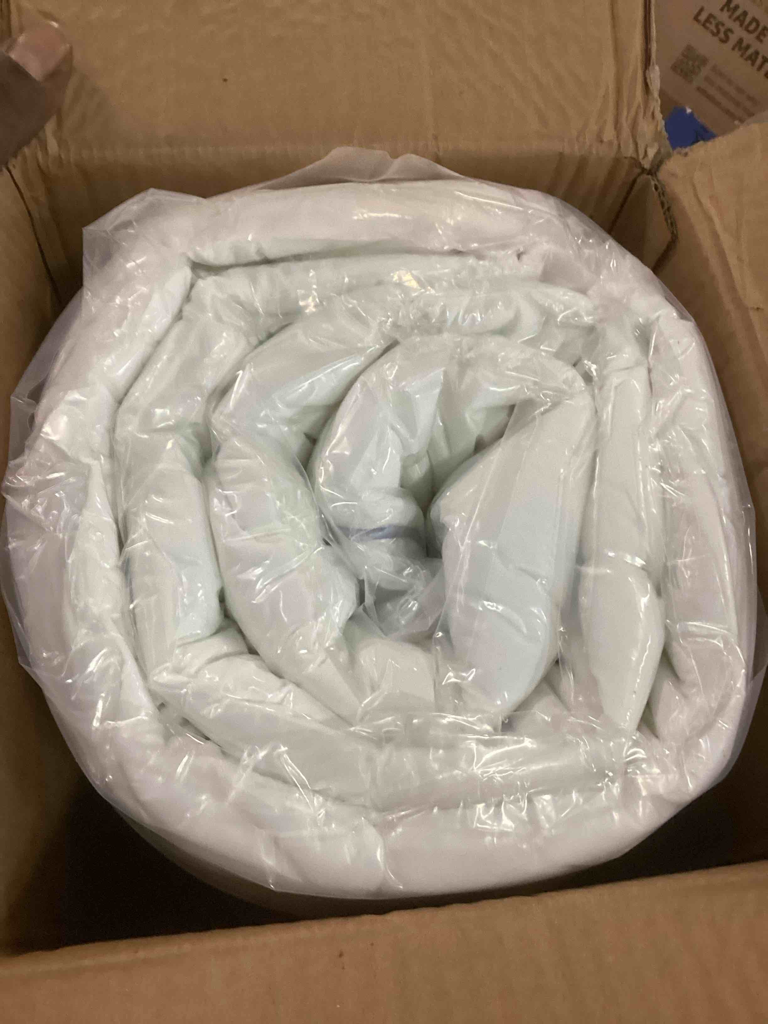 https://s3.amazonaws.com/lotting-images-prod/bidfta/BLU6052837_1709663737885.jpeg
