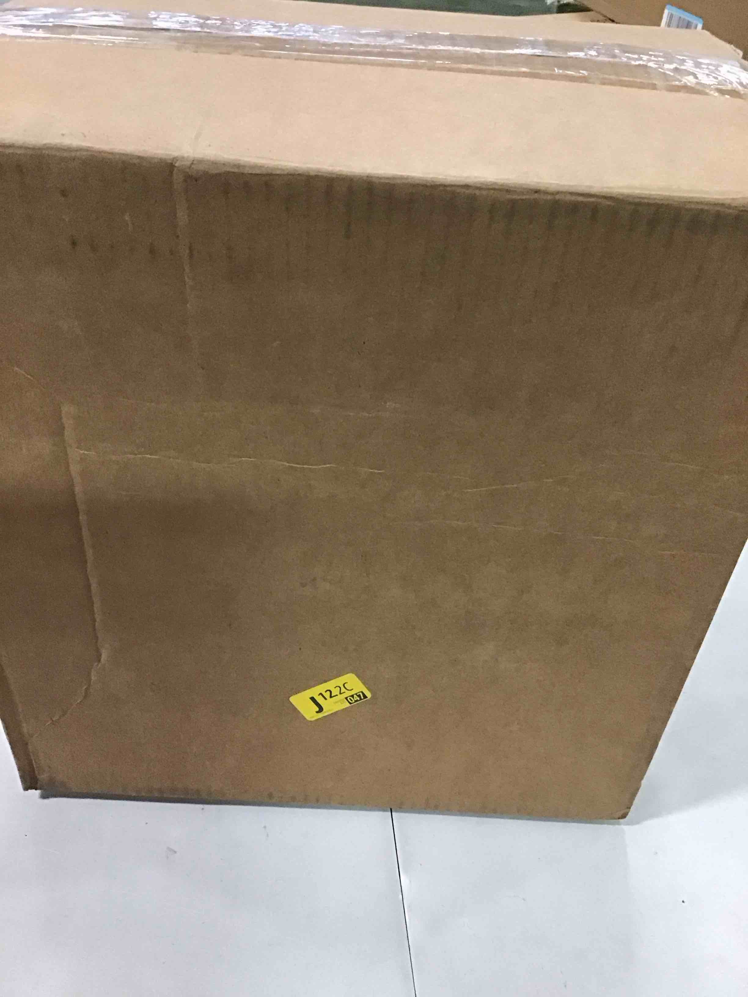 https://s3.amazonaws.com/lotting-images-prod/bidfta/BLU6053565_1709836585372.jpeg