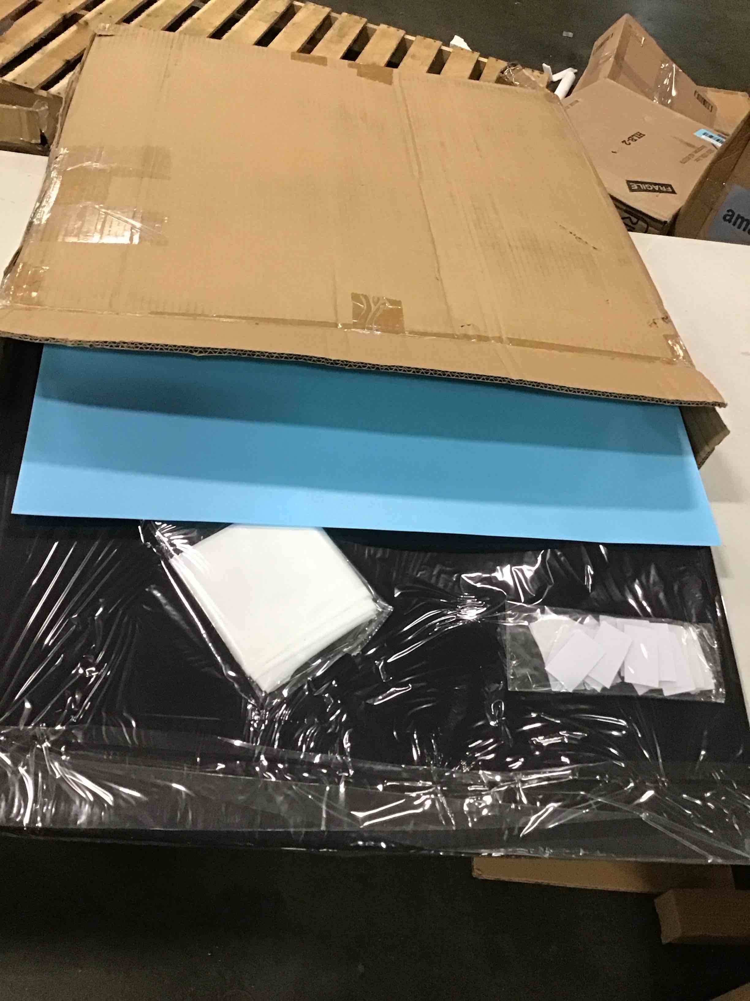 https://s3.amazonaws.com/lotting-images-prod/bidfta/BLU6053637_1709911397181.jpeg