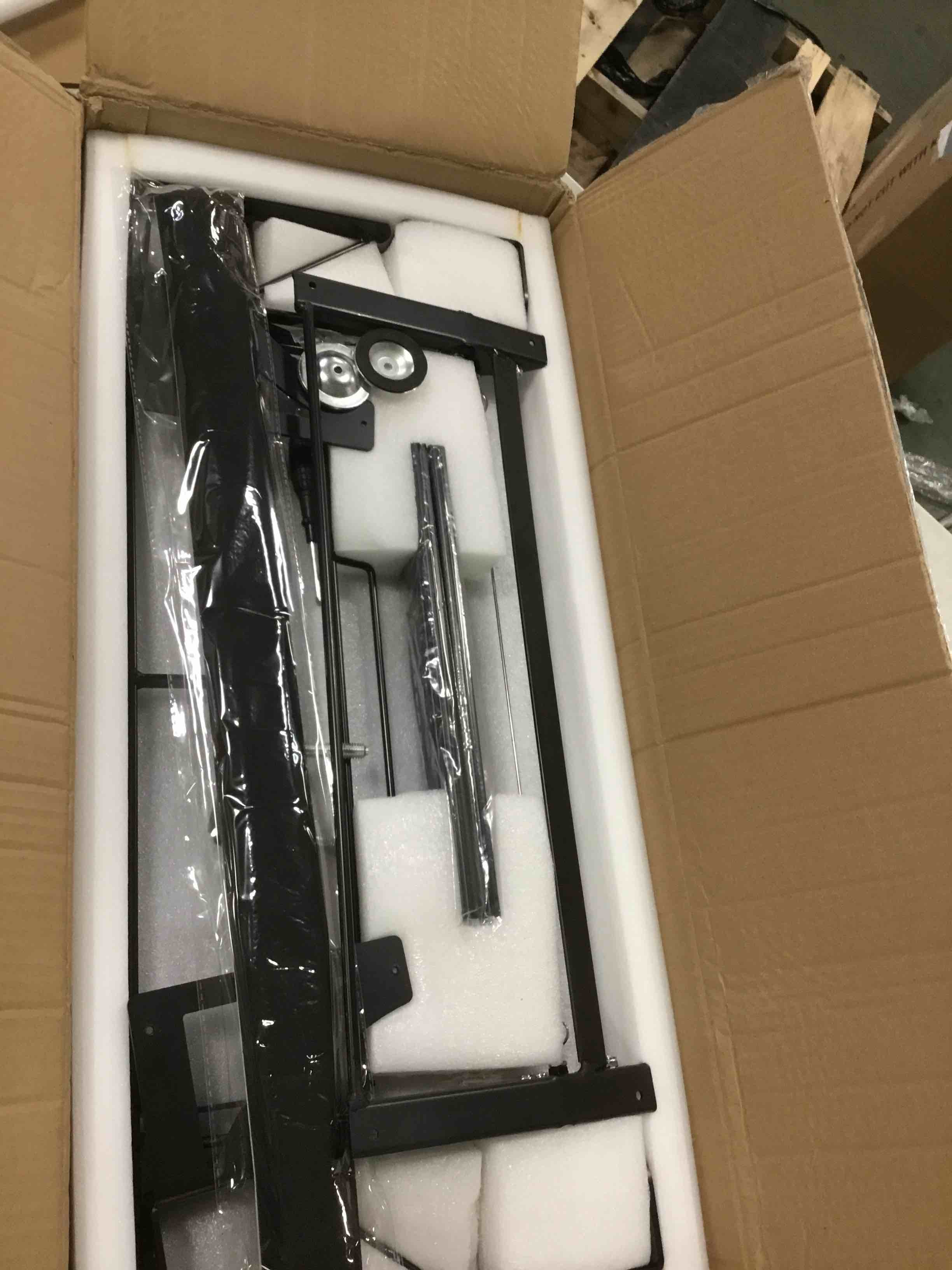 https://s3.amazonaws.com/lotting-images-prod/bidfta/BLU6053727_1710170221627.jpeg