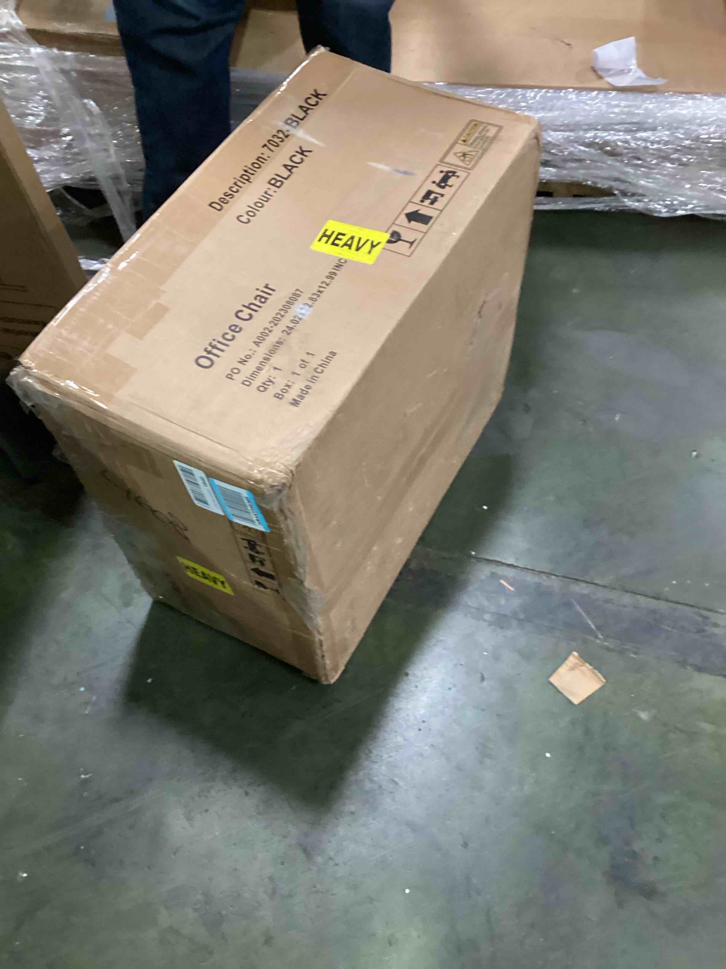 https://s3.amazonaws.com/lotting-images-prod/bidfta/BLU6054429_1710783390098.jpeg