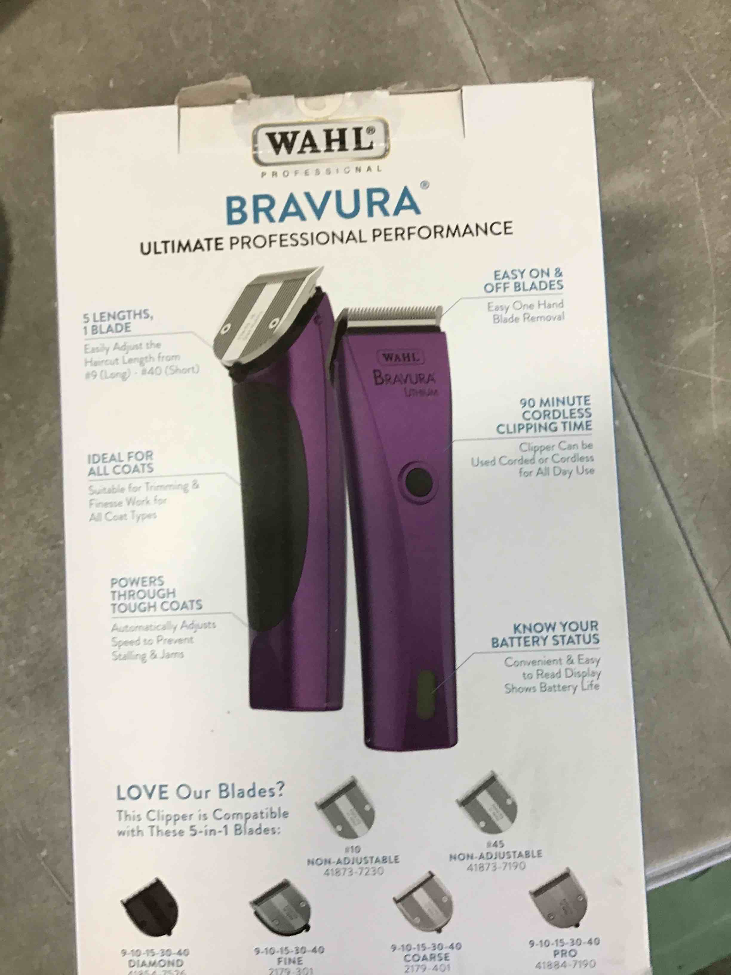 https://s3.amazonaws.com/lotting-images-prod/bidfta/BLU6054885_1710179140239.jpeg