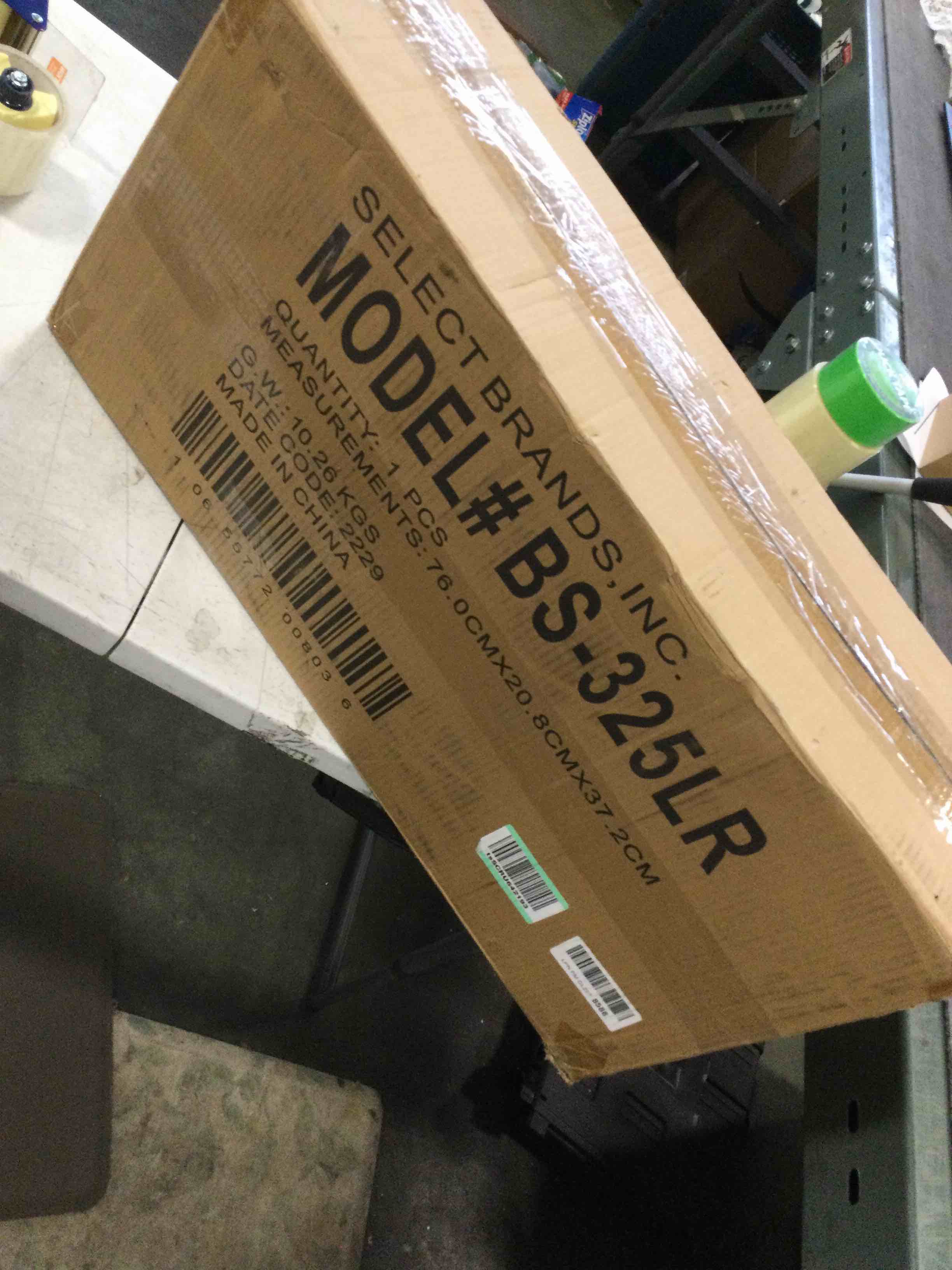 https://s3.amazonaws.com/lotting-images-prod/bidfta/BLU6055886_1711456080387.jpeg