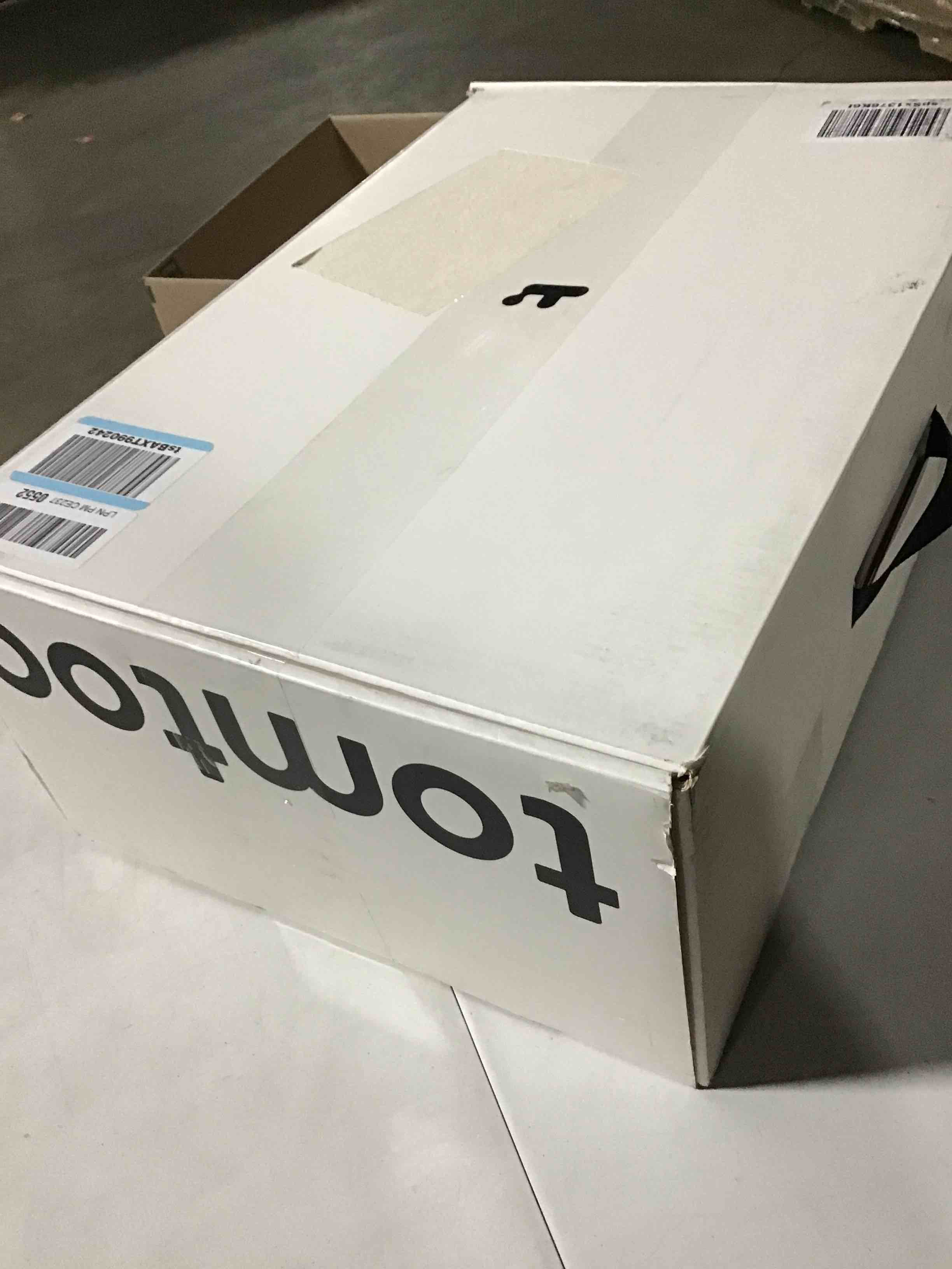 https://s3.amazonaws.com/lotting-images-prod/bidfta/BLU6056464_1709830361551.jpeg