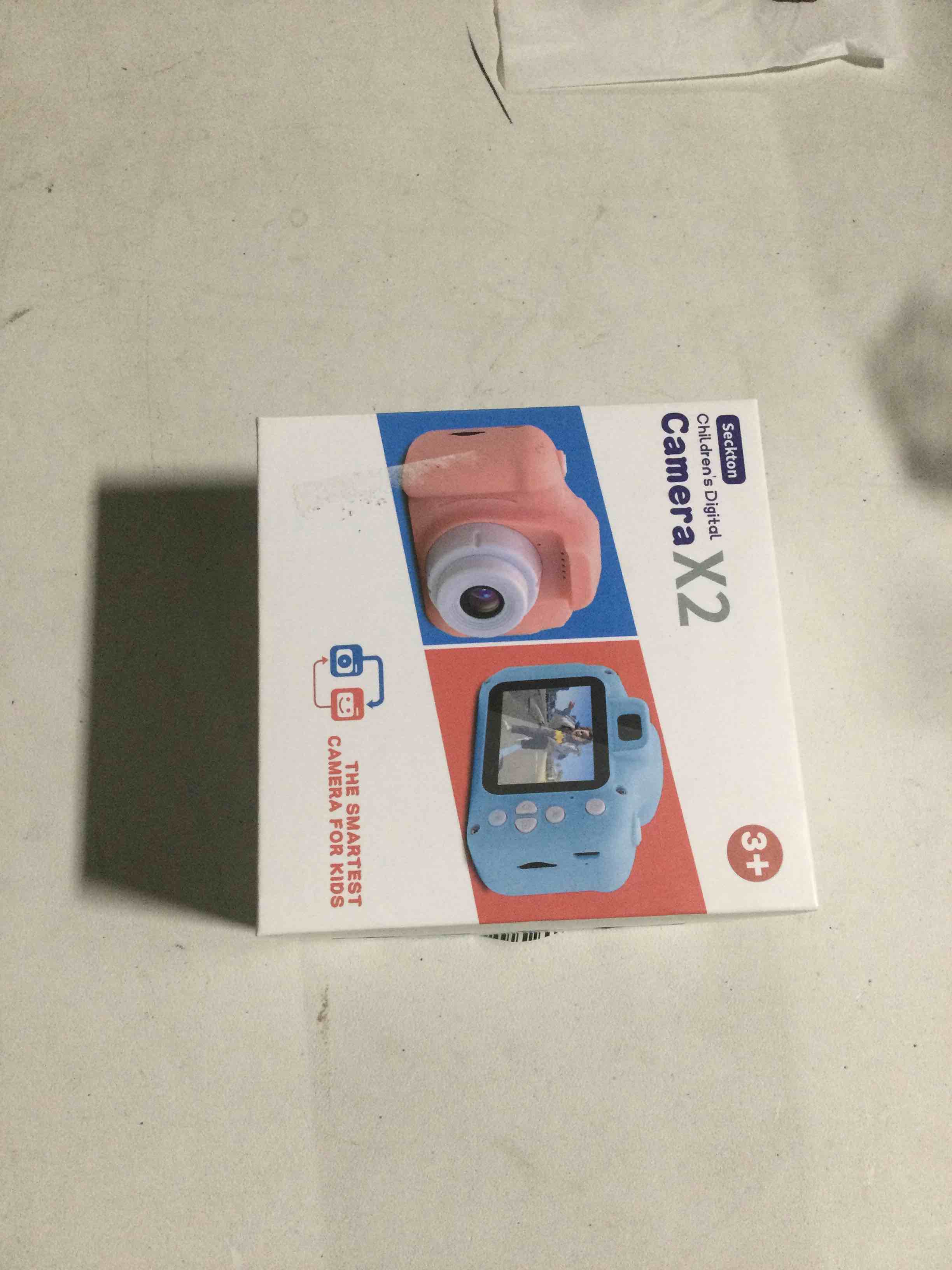 https://s3.amazonaws.com/lotting-images-prod/bidfta/BLU6056520_1709844491051.jpeg