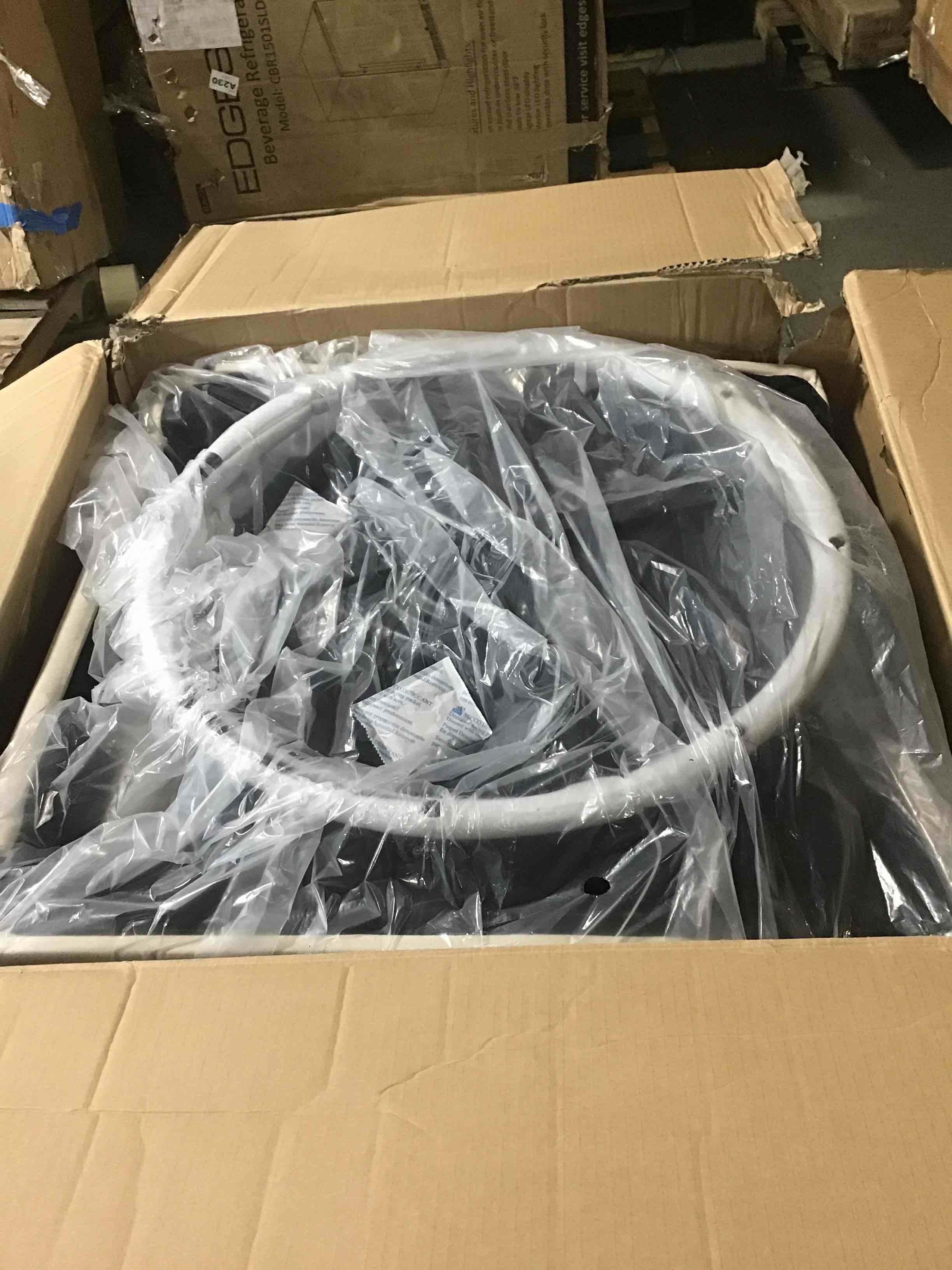 https://s3.amazonaws.com/lotting-images-prod/bidfta/BLU6057106_1710954292543.jpeg