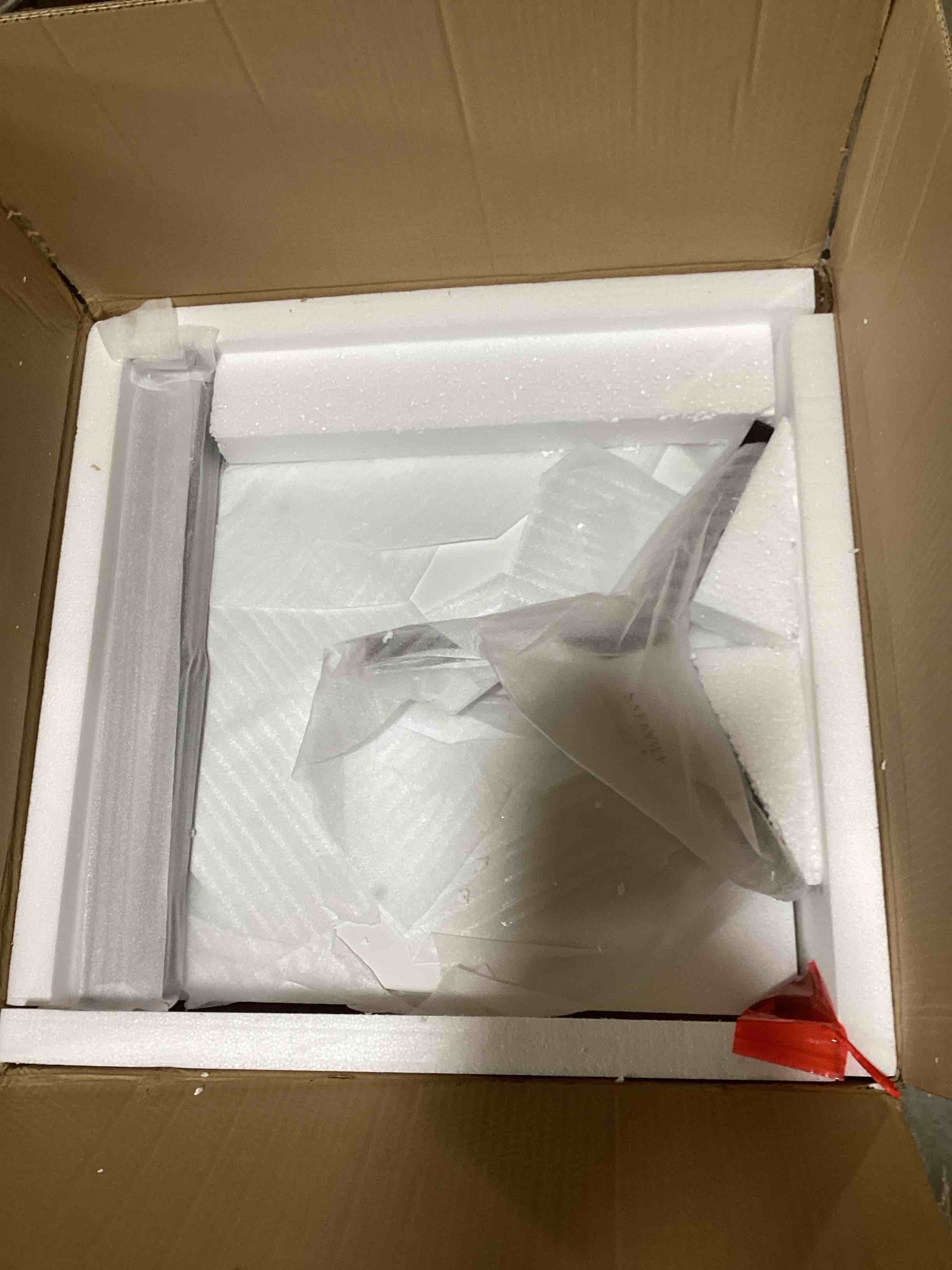 https://s3.amazonaws.com/lotting-images-prod/bidfta/BLU6057130_1710963618539.jpeg