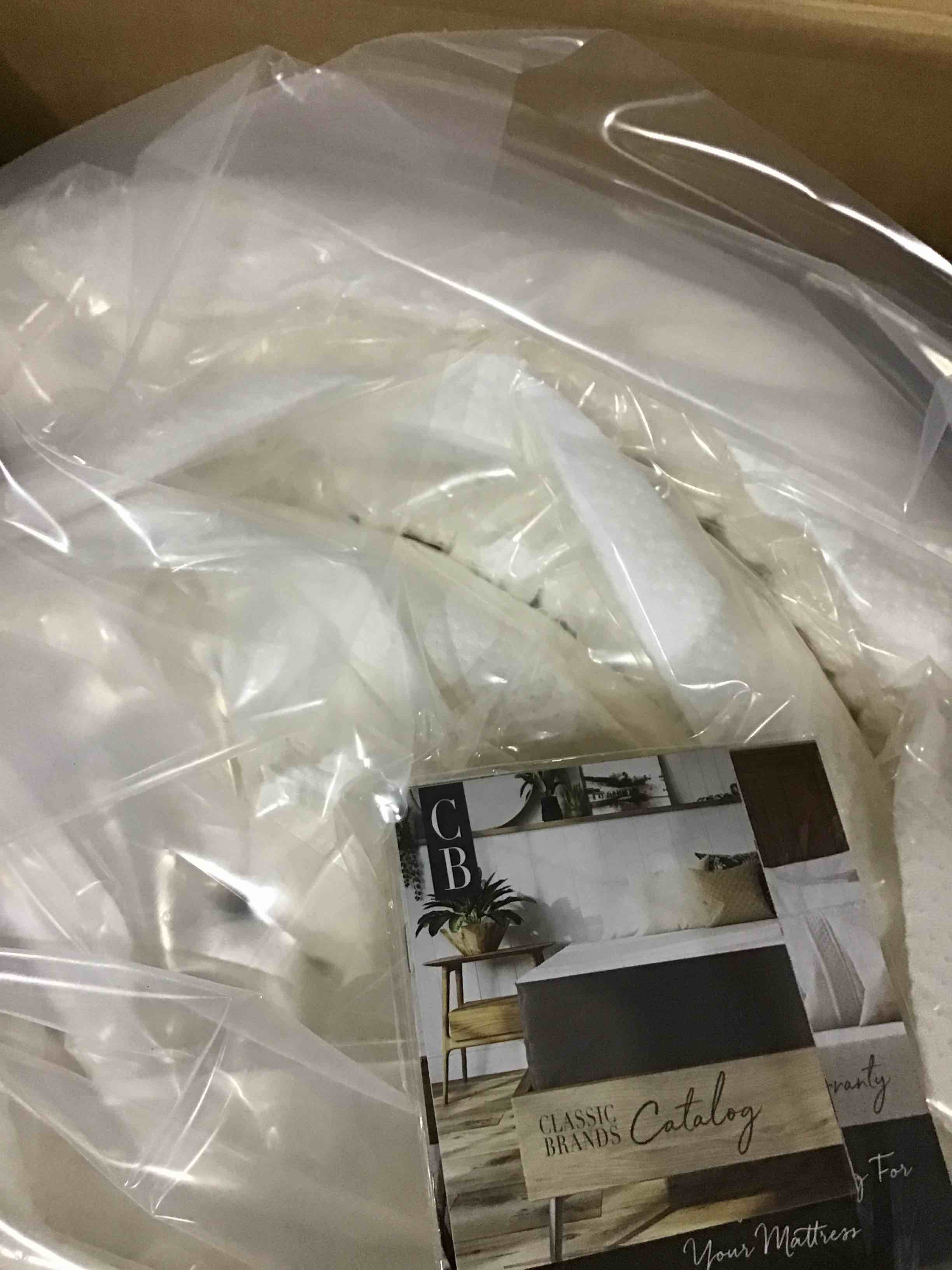 https://s3.amazonaws.com/lotting-images-prod/bidfta/BLU6057994_1708007294442.jpeg