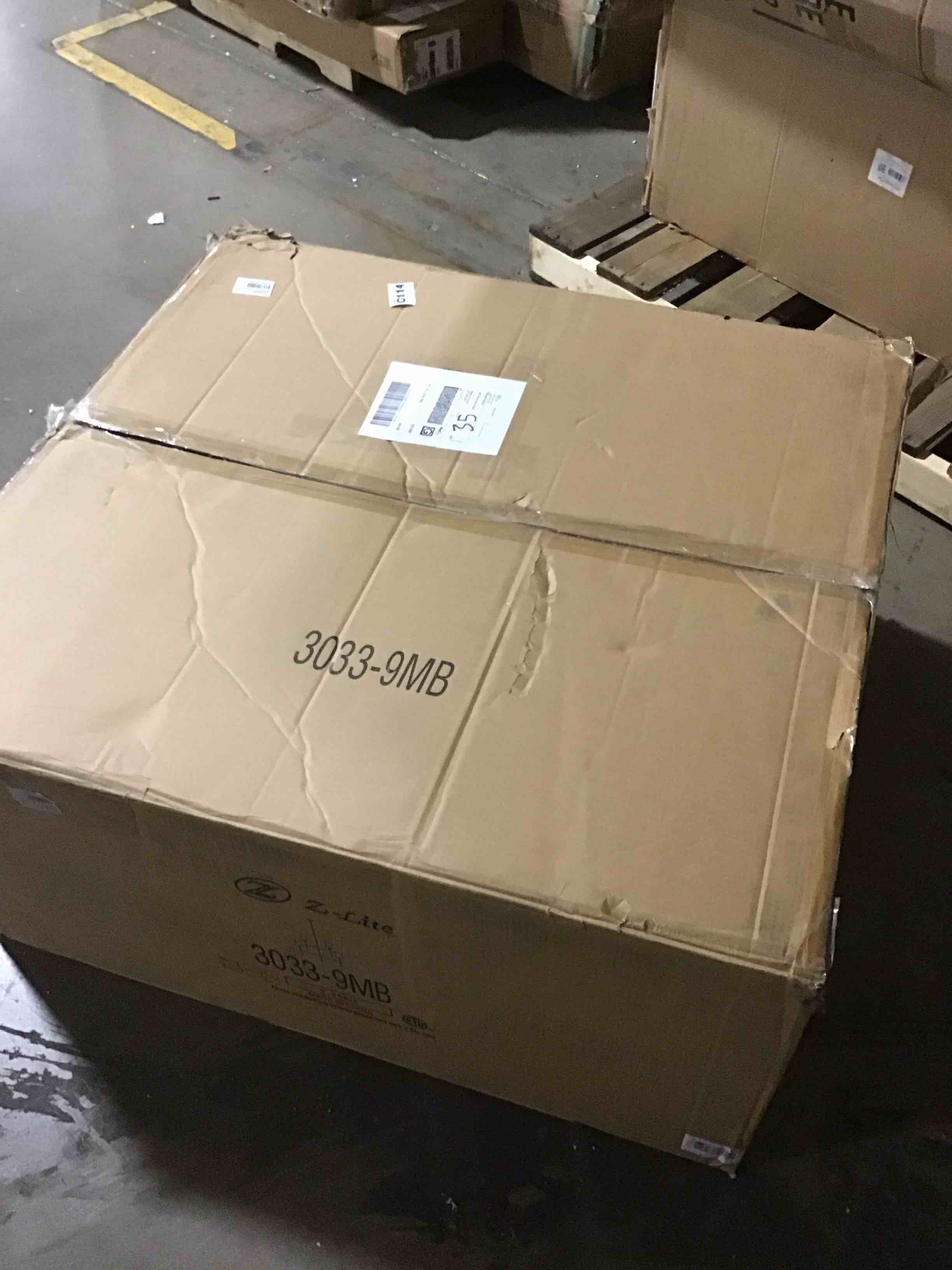 https://s3.amazonaws.com/lotting-images-prod/bidfta/BLU6058905_1709144681824.jpeg