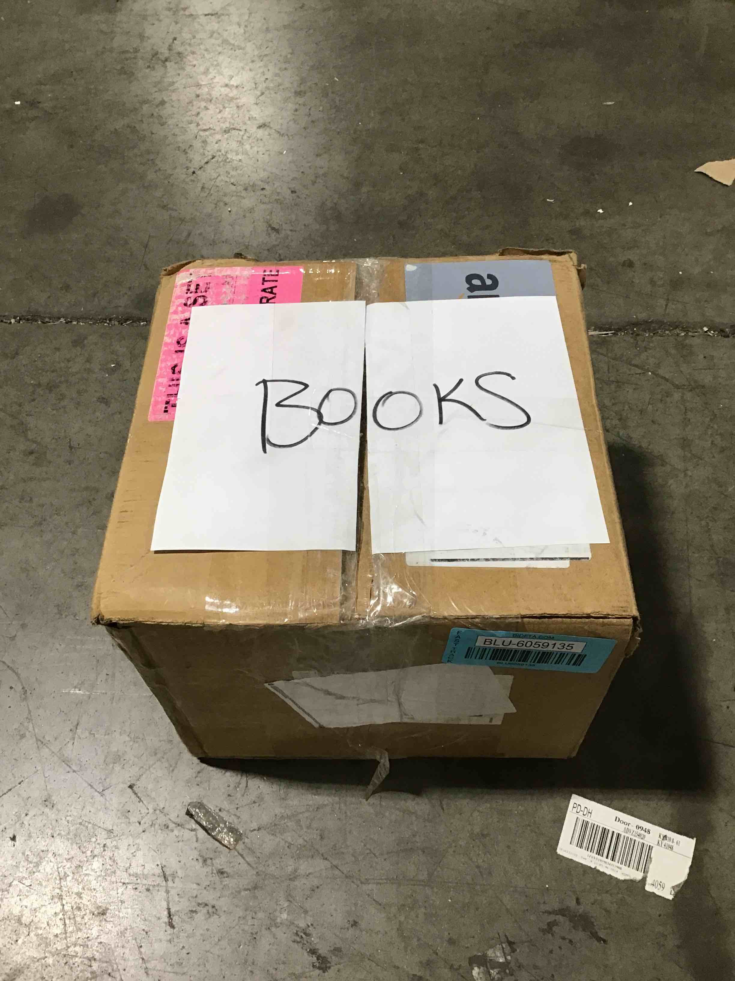 https://s3.amazonaws.com/lotting-images-prod/bidfta/BLU6059135_1709743846833.jpeg