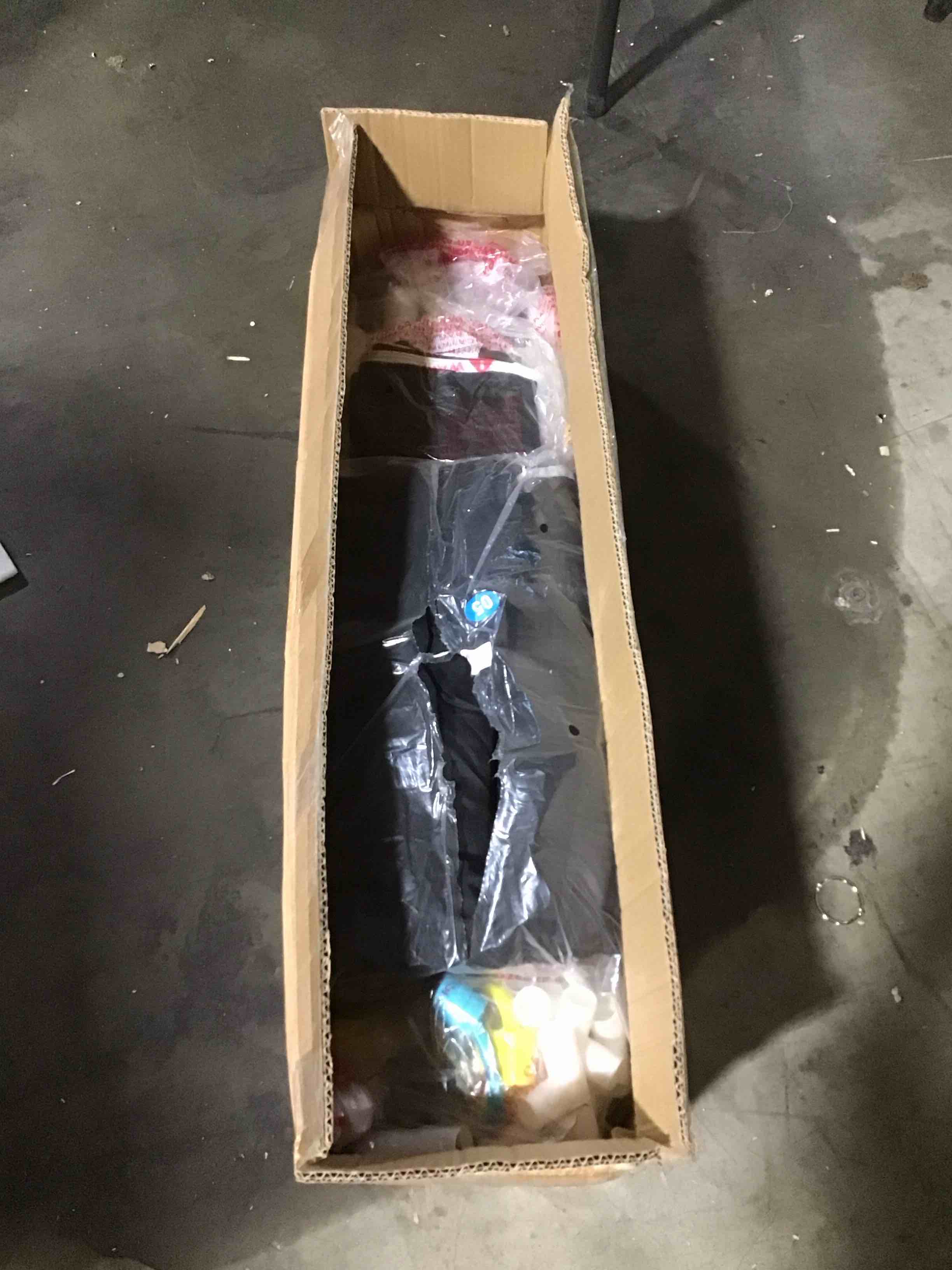 https://s3.amazonaws.com/lotting-images-prod/bidfta/BLU6059878_1710245860122.jpeg