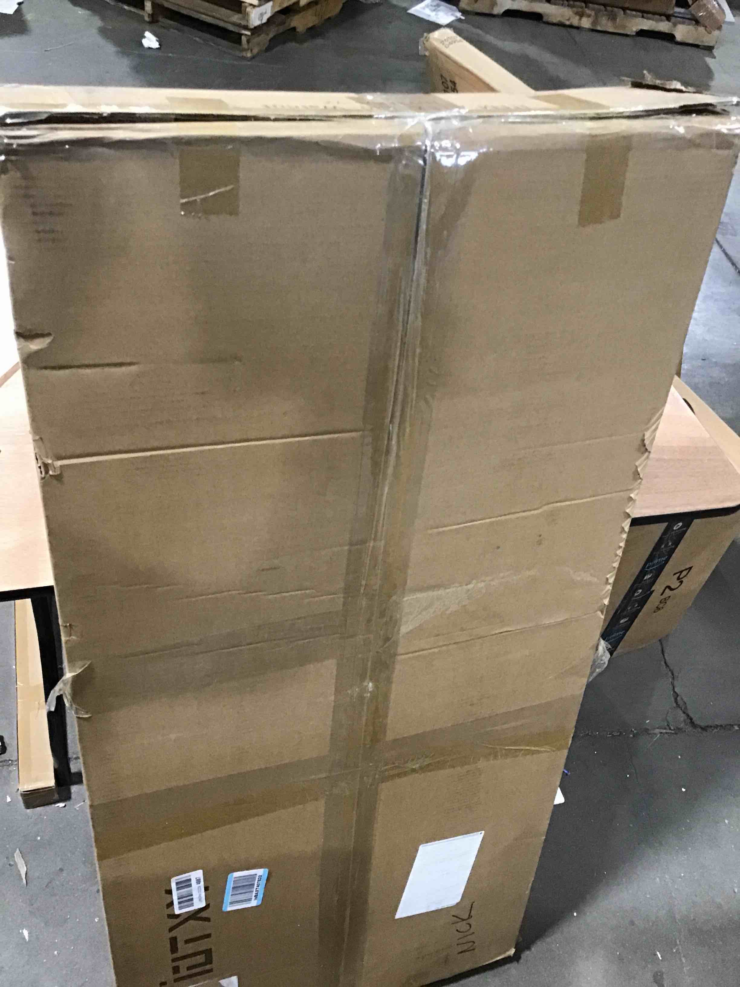 https://s3.amazonaws.com/lotting-images-prod/bidfta/BLU6060342_1710423579671.jpeg