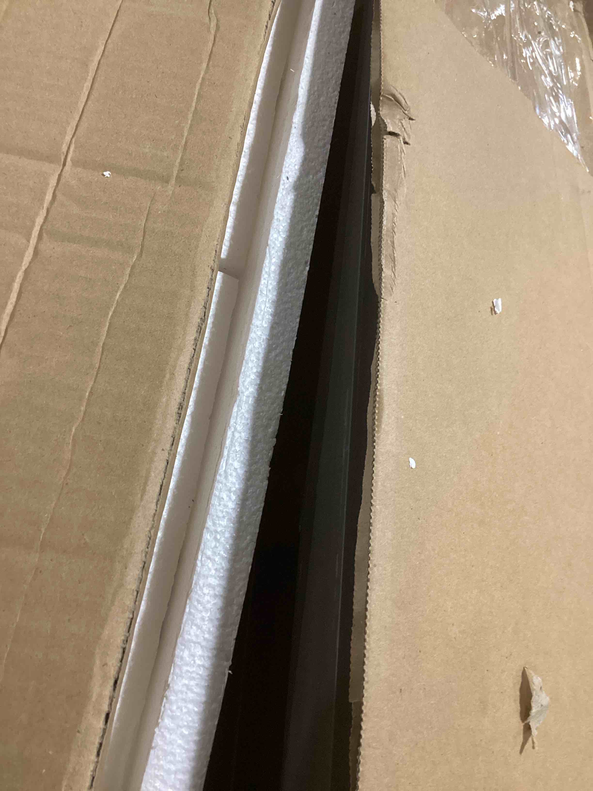 https://s3.amazonaws.com/lotting-images-prod/bidfta/BLU6060719_1707408849420.jpeg