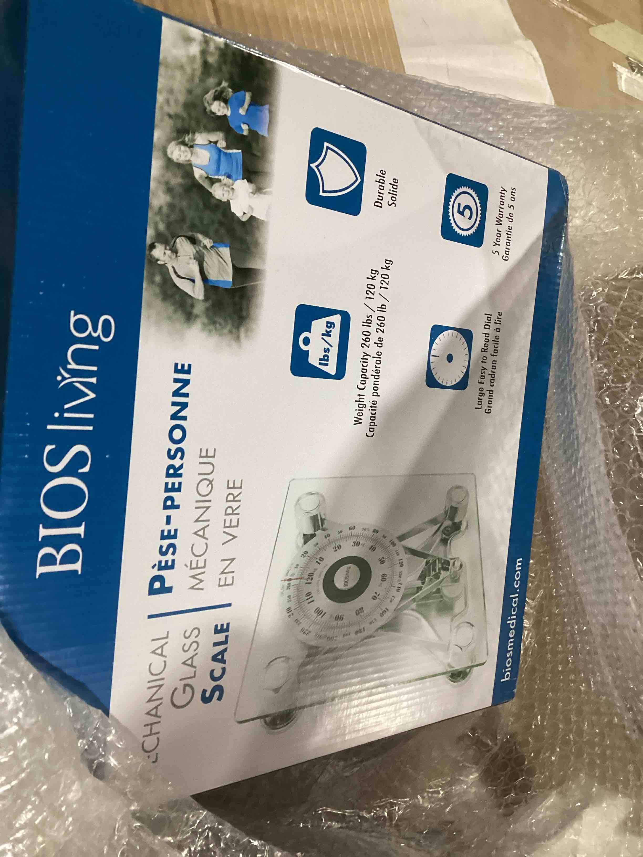 https://s3.amazonaws.com/lotting-images-prod/bidfta/BLU6061497_1708544632242.jpeg