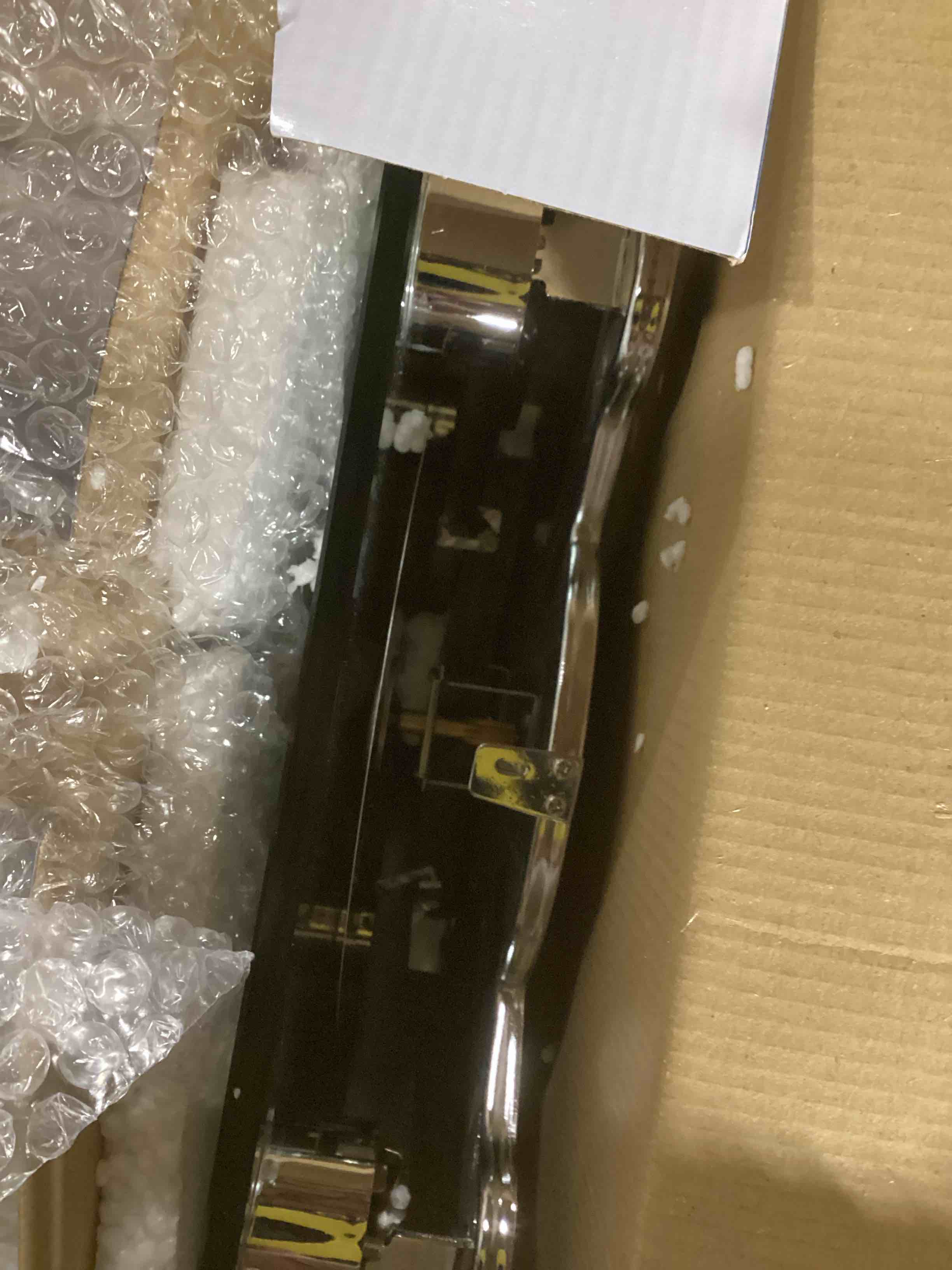 https://s3.amazonaws.com/lotting-images-prod/bidfta/BLU6061497_1708544646930.jpeg