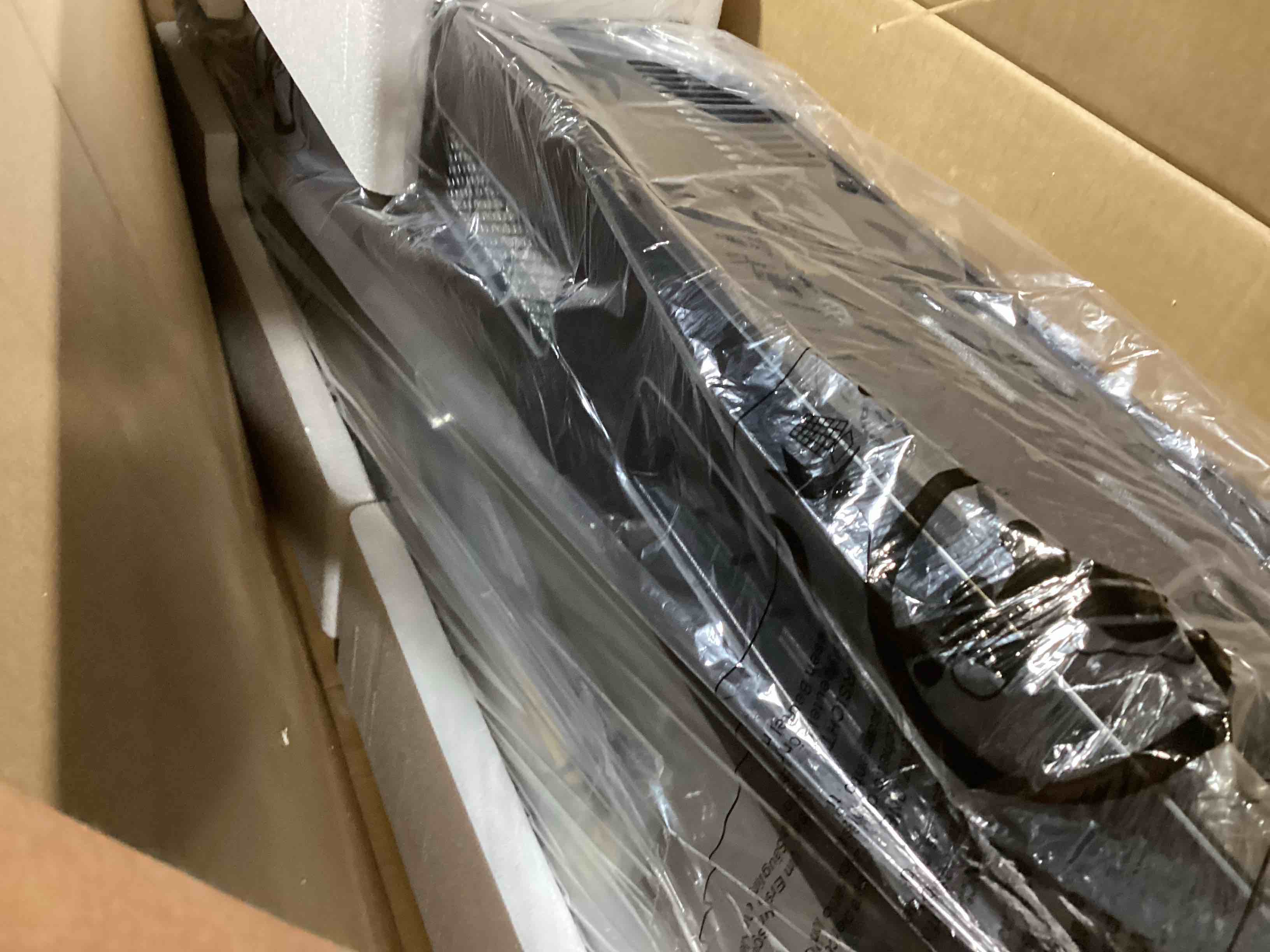 https://s3.amazonaws.com/lotting-images-prod/bidfta/BLU6062097_1707425822181.jpeg