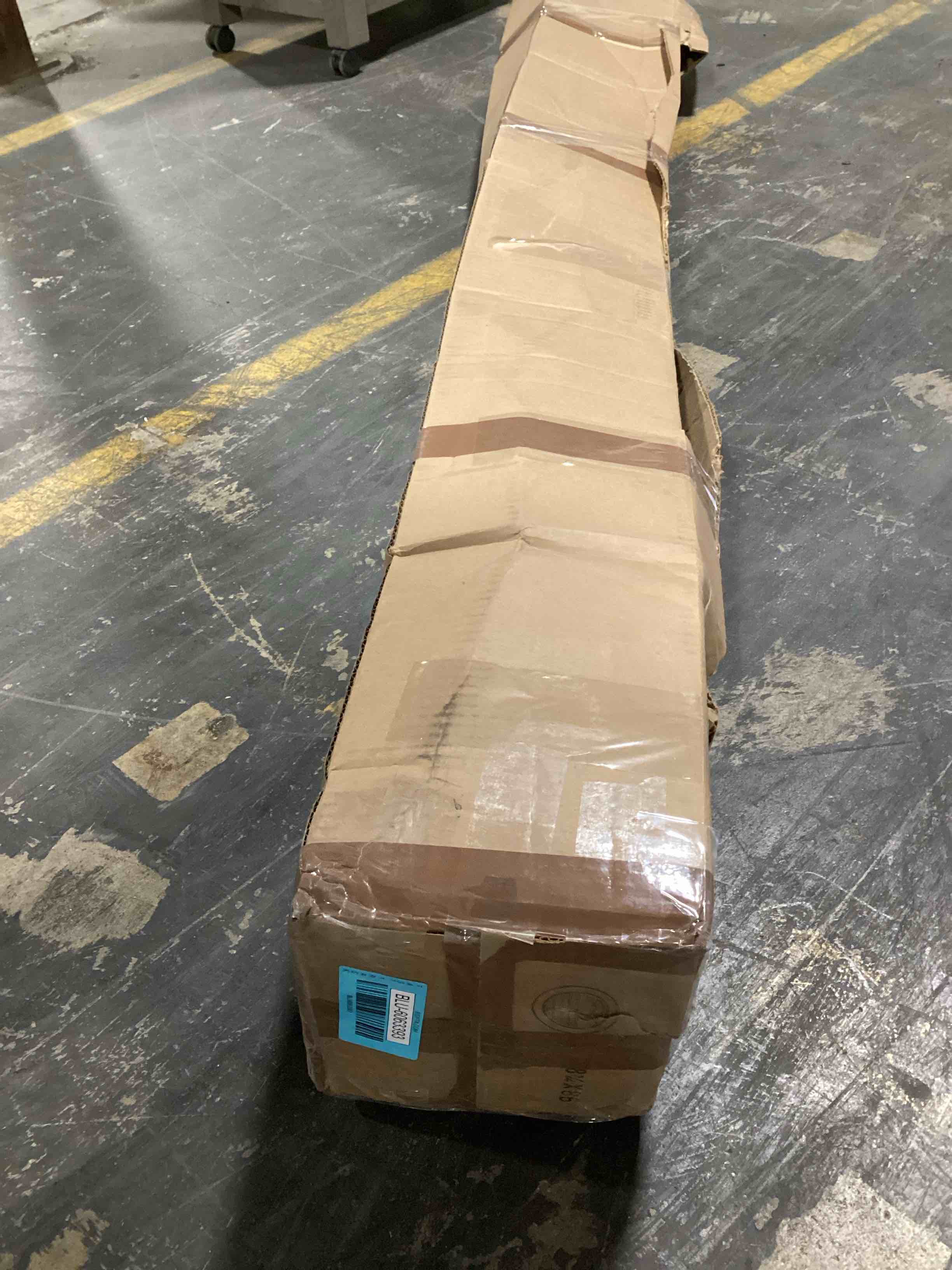 https://s3.amazonaws.com/lotting-images-prod/bidfta/BLU6063393_1709128334549.jpeg
