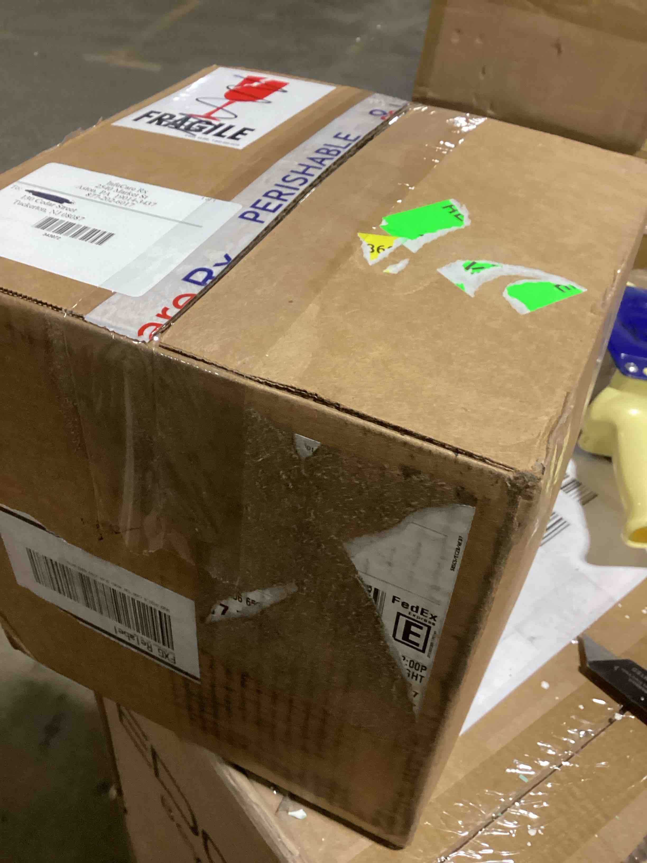 https://s3.amazonaws.com/lotting-images-prod/bidfta/BLU6063763_1708440509384.jpeg