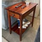 Aiydan Solid Wood End Table with Storage