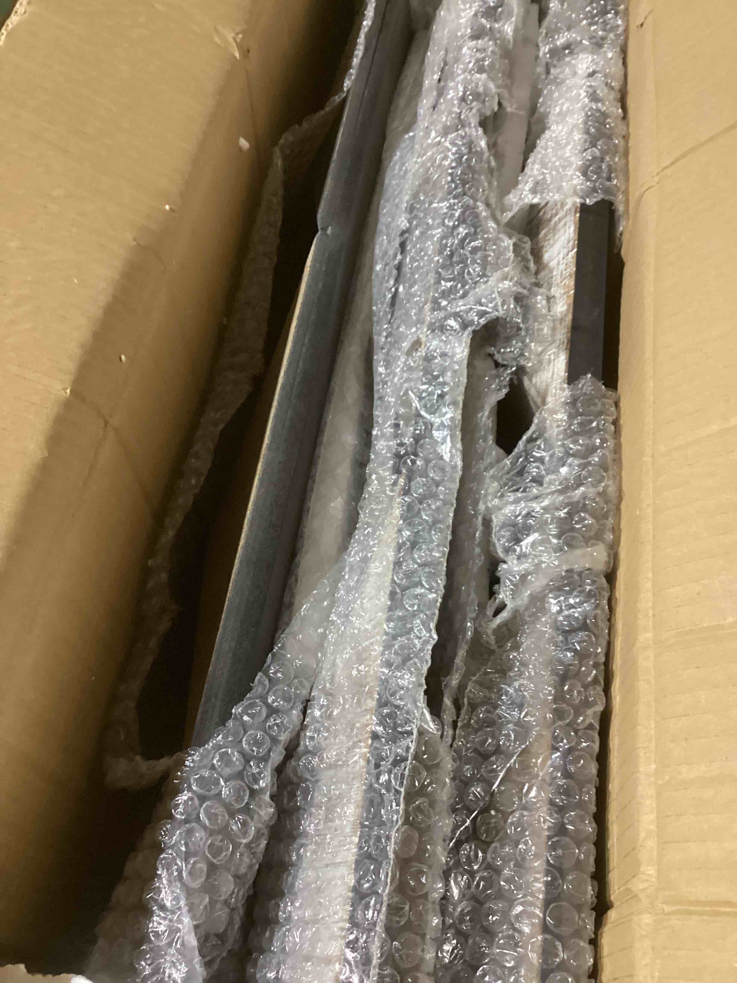 https://s3.amazonaws.com/lotting-images-prod/bidfta/BLU6064262_1708978805166.jpeg