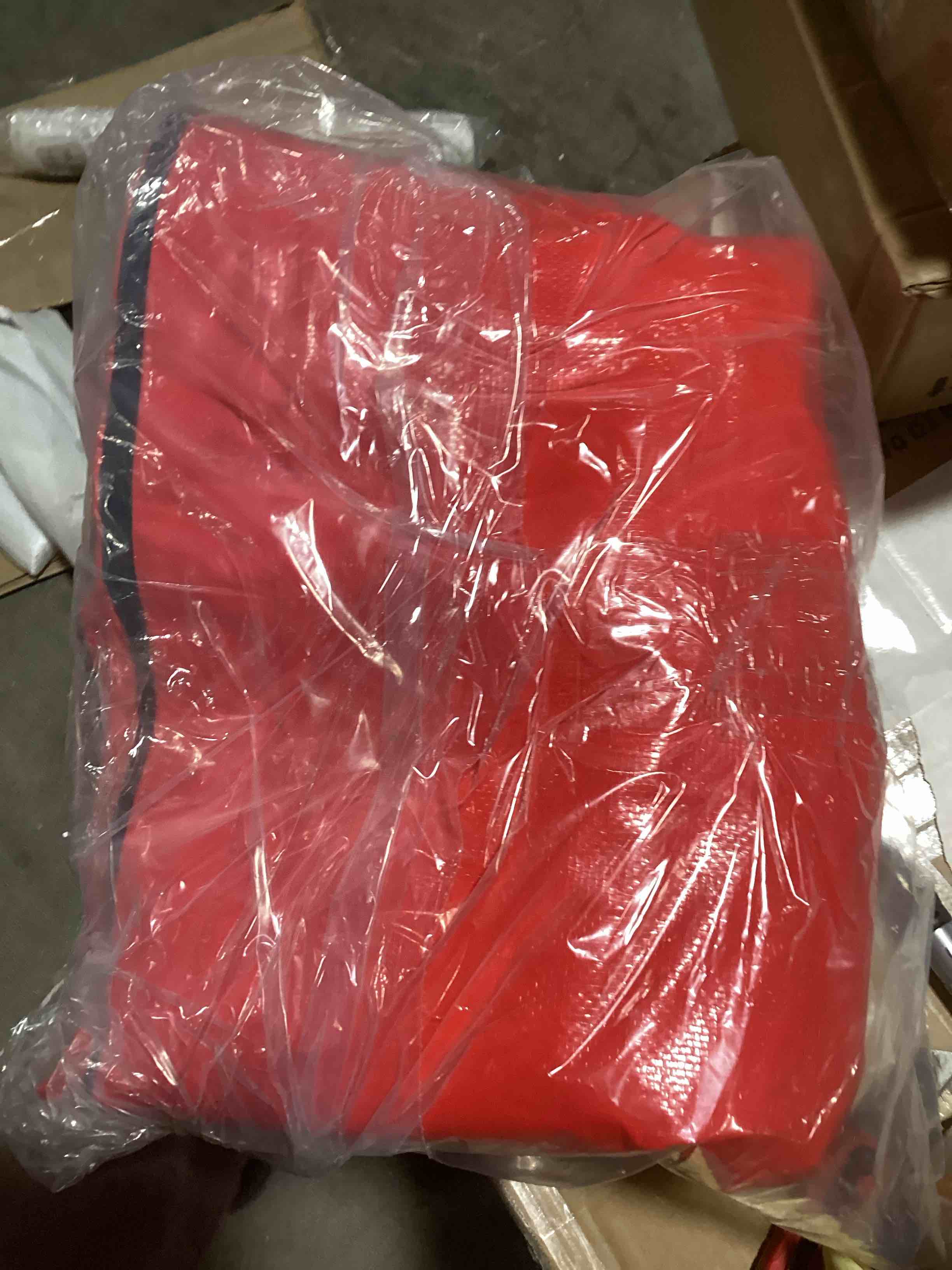 https://s3.amazonaws.com/lotting-images-prod/bidfta/BLU6064517_1709142902716.jpeg
