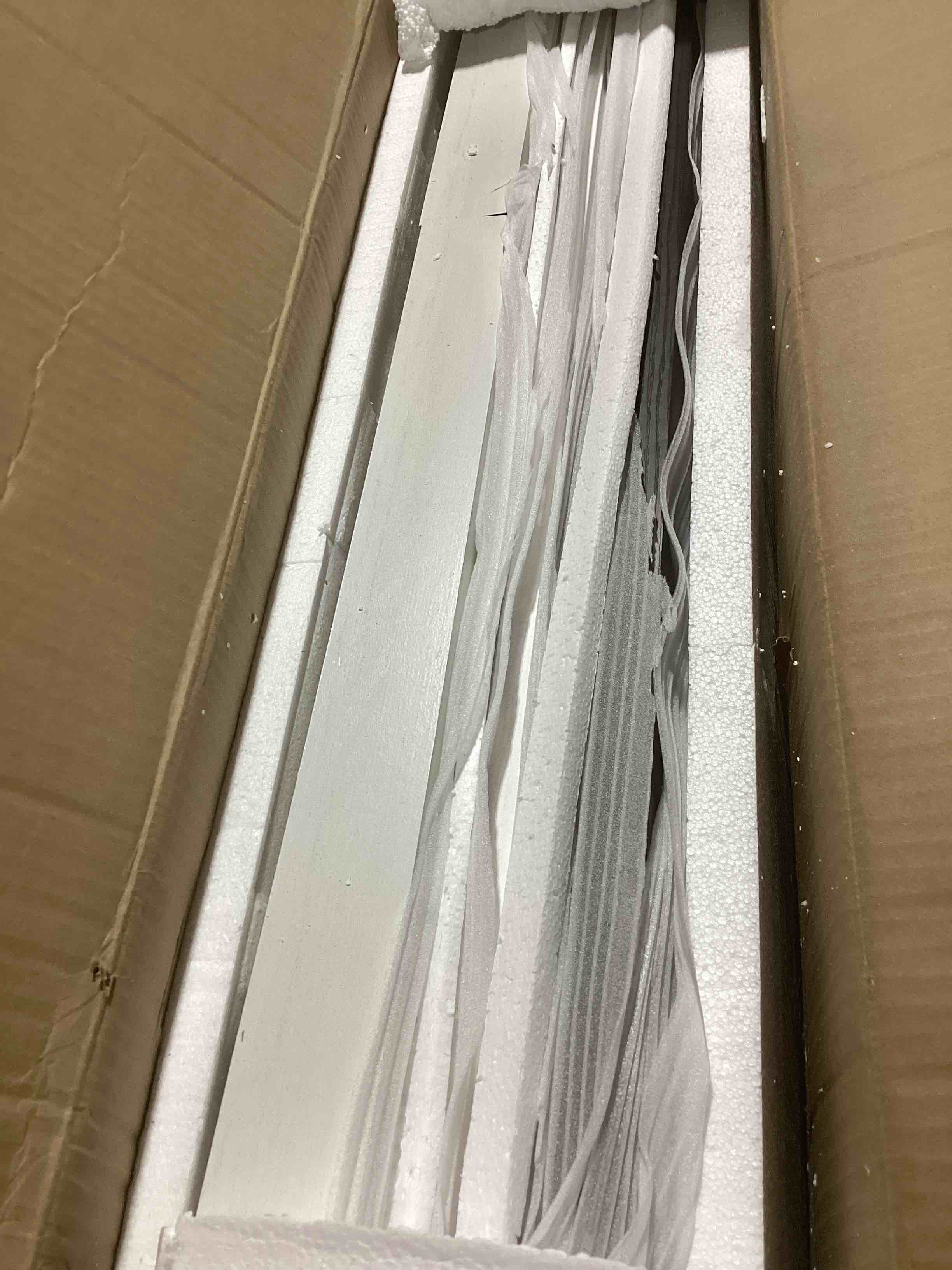 https://s3.amazonaws.com/lotting-images-prod/bidfta/BLU6064750_1709390365481.jpeg