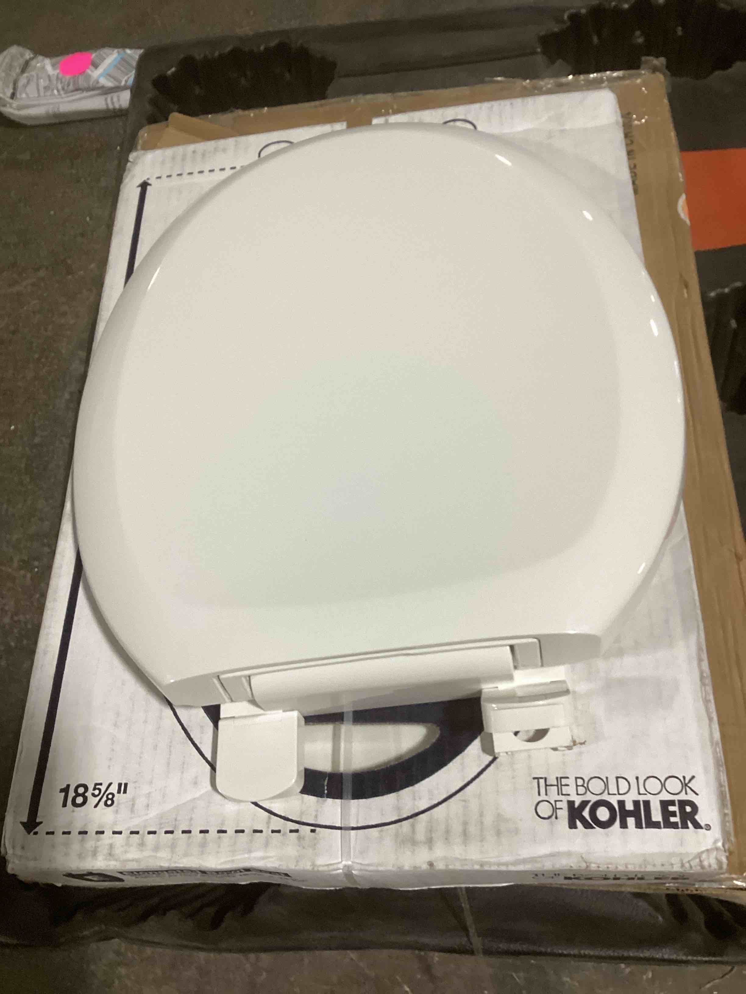 Assortment of Round Bowl Seats, fits all round toilets, different styles and different sizes, from different brands,