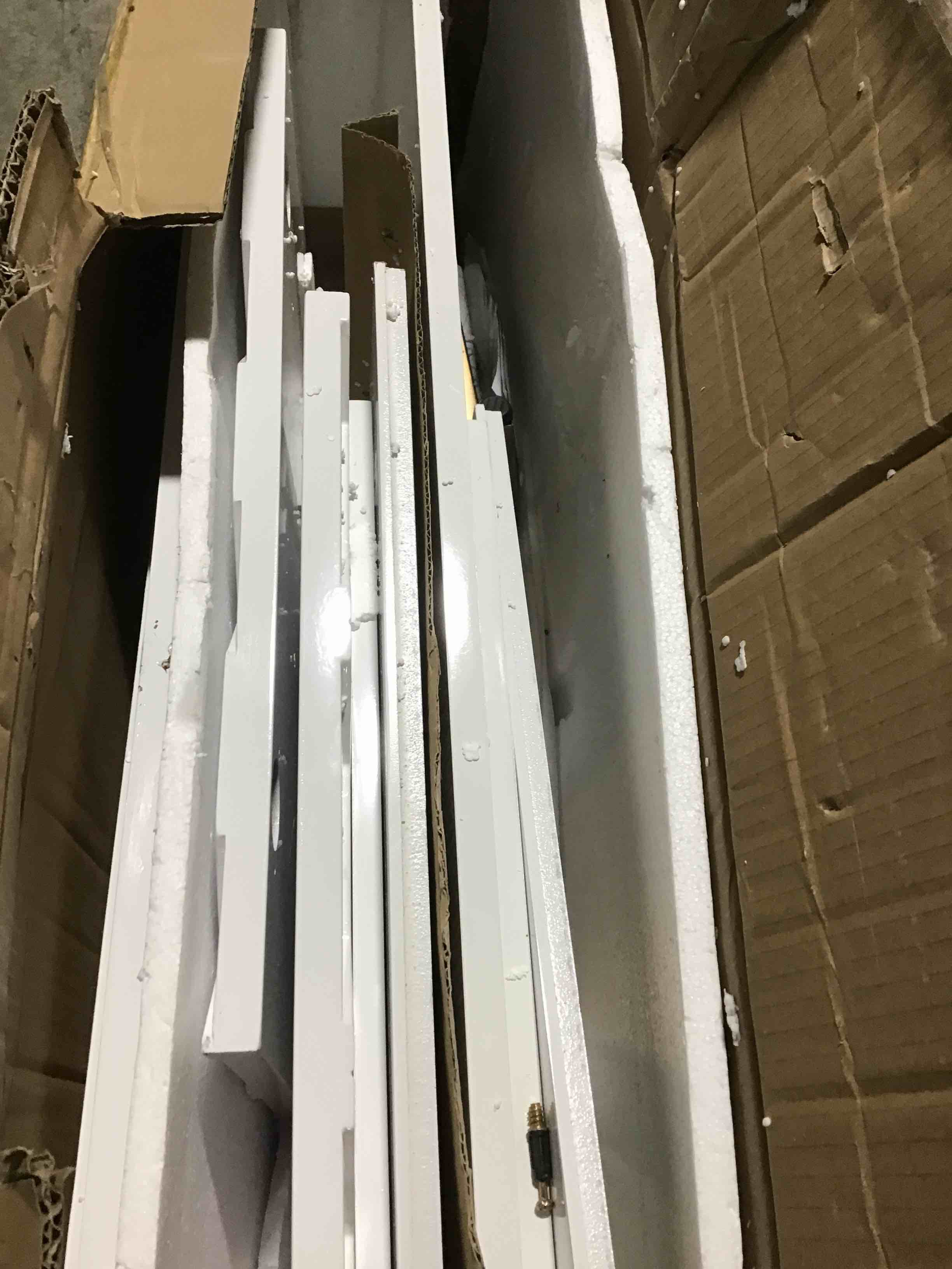 https://s3.amazonaws.com/lotting-images-prod/bidfta/BLU6065215_1708627493227.jpeg