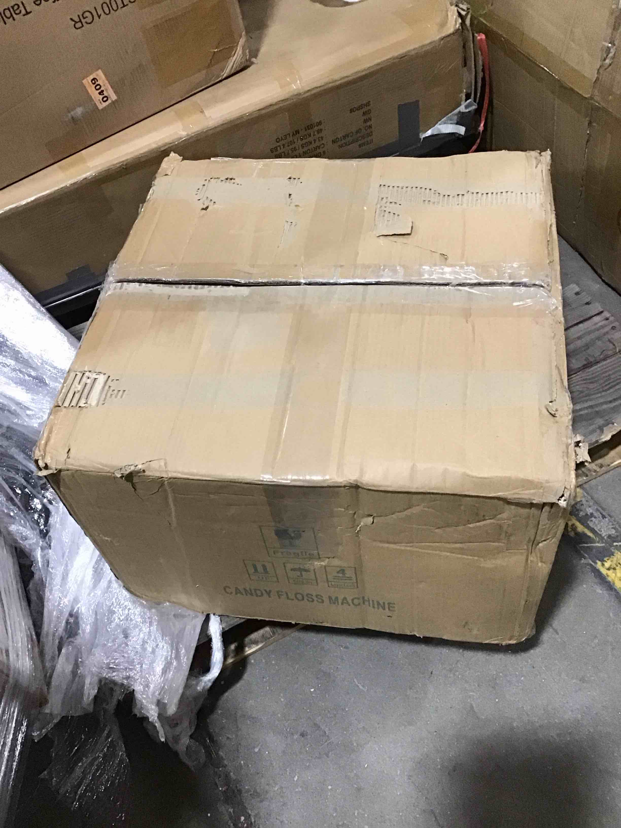 https://s3.amazonaws.com/lotting-images-prod/bidfta/BLU6066579_1707322650195.jpeg