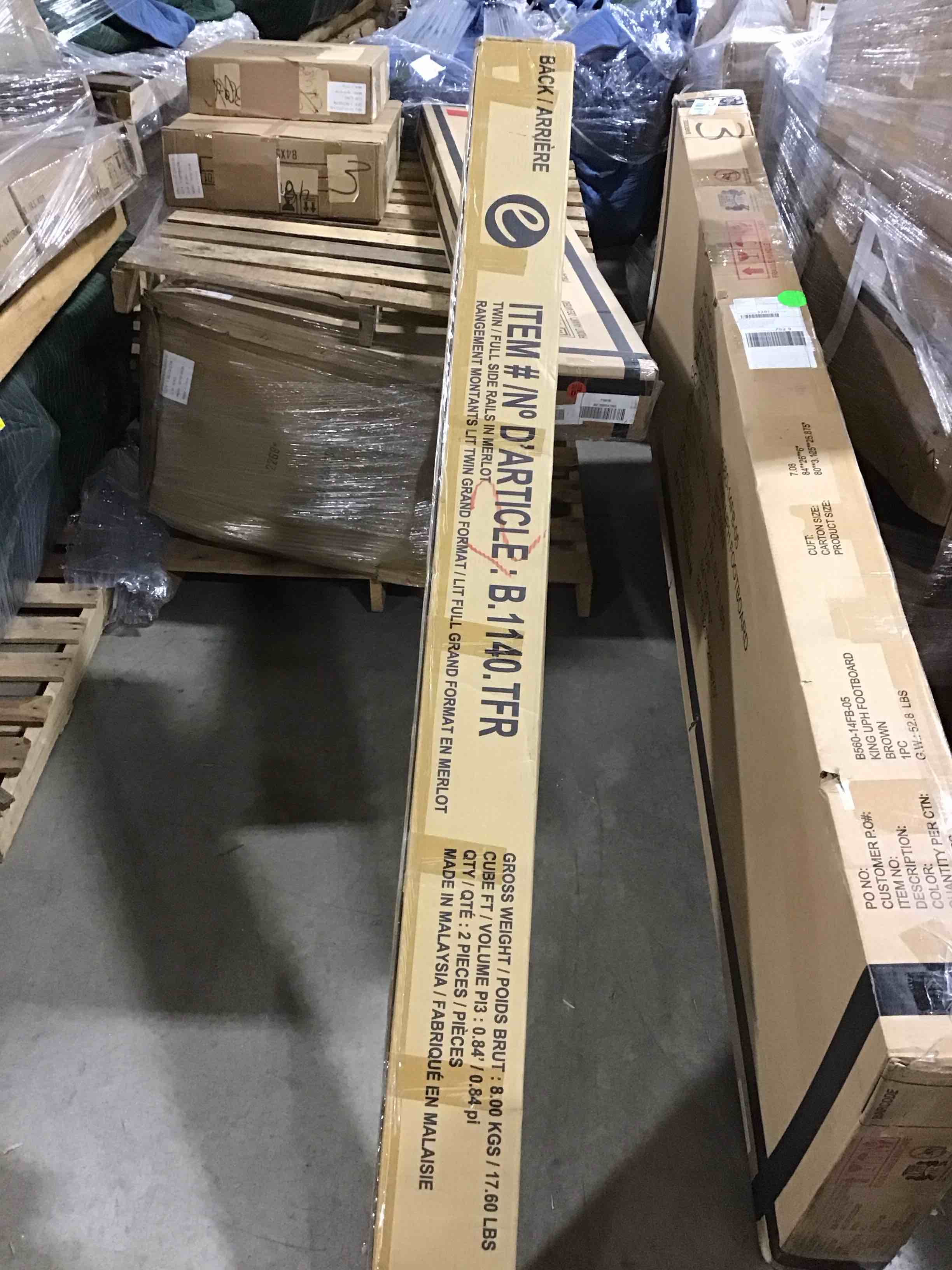 https://s3.amazonaws.com/lotting-images-prod/bidfta/BLU6067002_1707744353451.jpeg