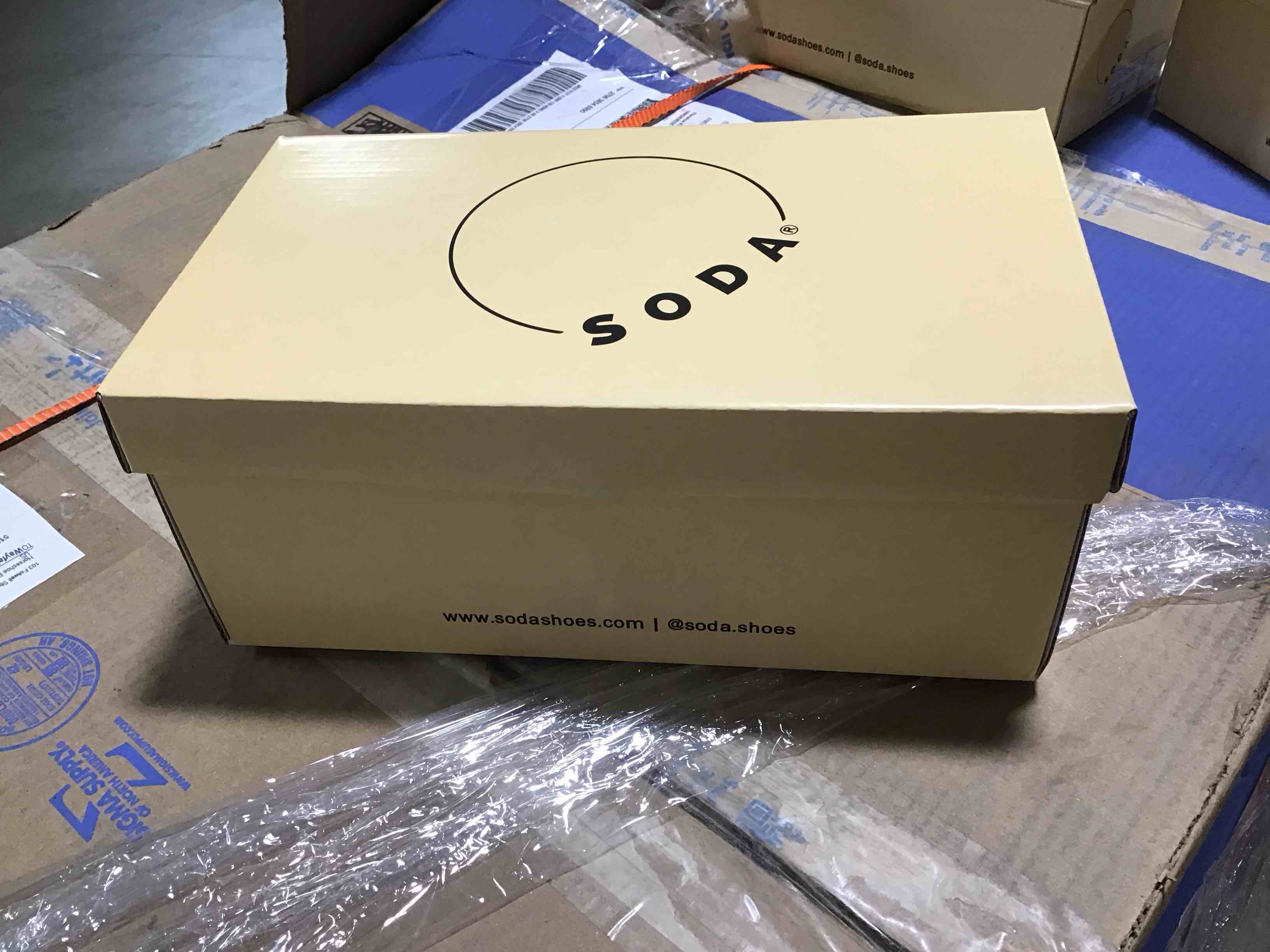 https://s3.amazonaws.com/lotting-images-prod/bidfta/BLU6067809_1708026204957.jpeg