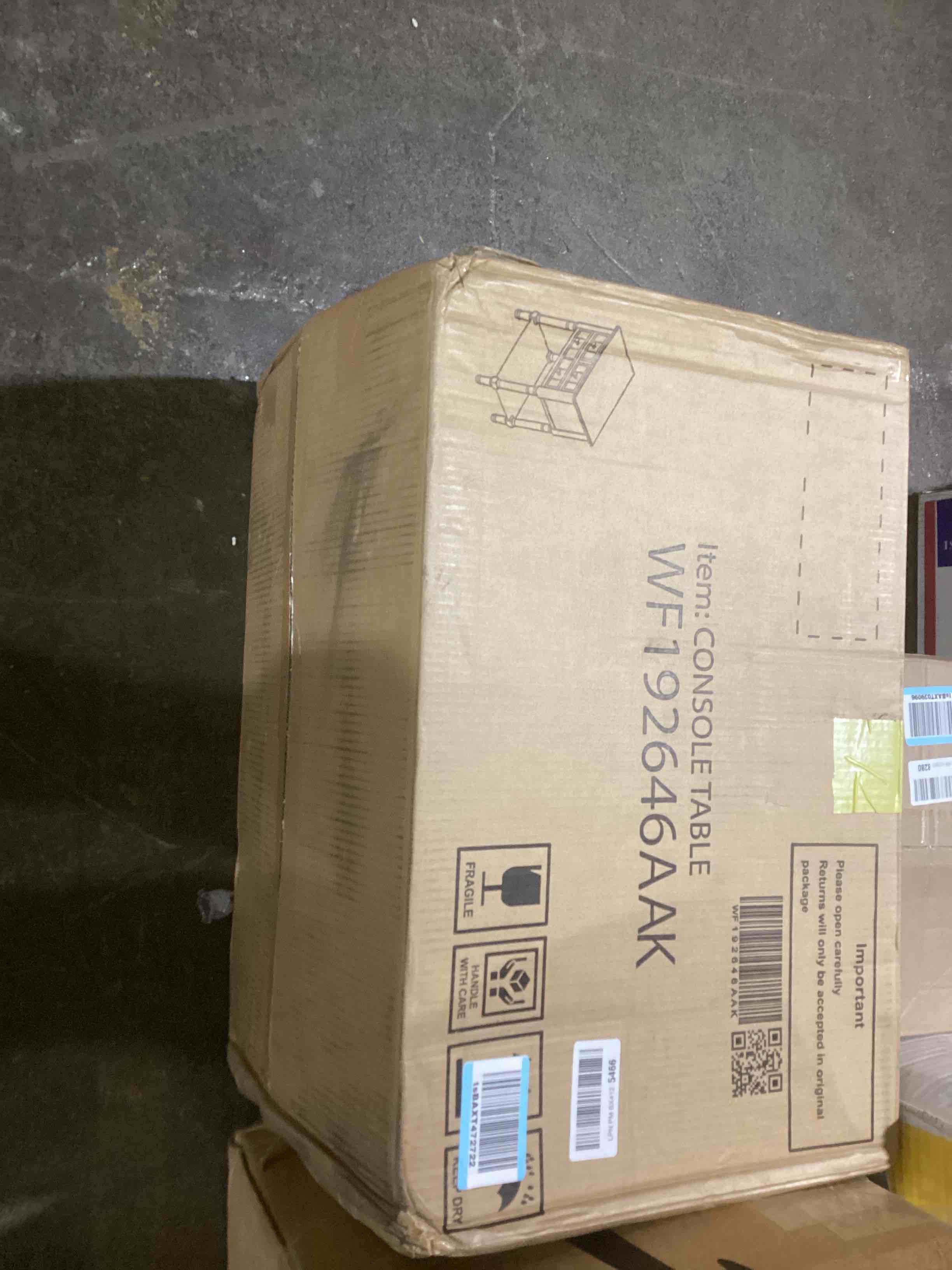 https://s3.amazonaws.com/lotting-images-prod/bidfta/BLU6069453_1710168827102.jpeg
