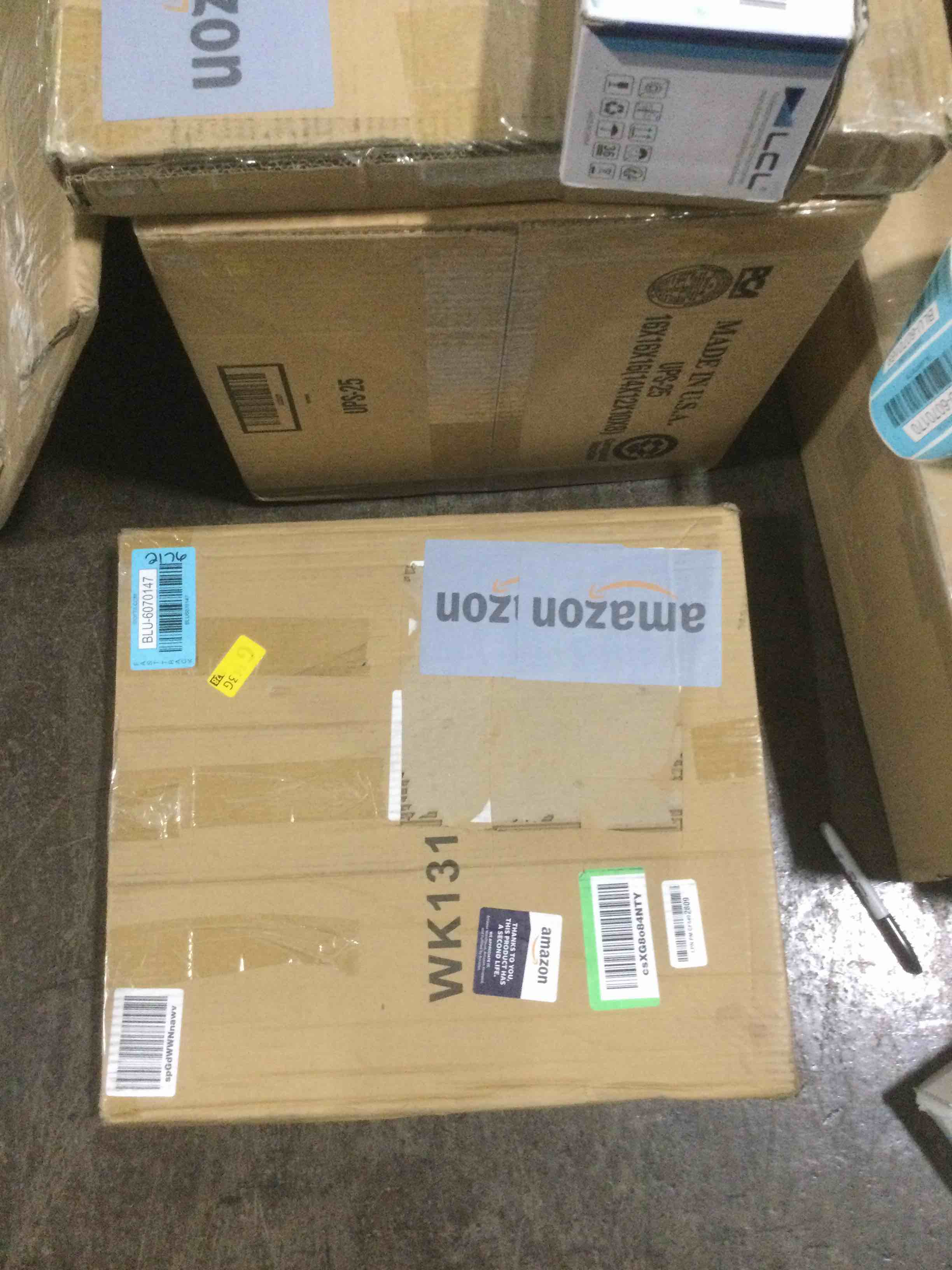https://s3.amazonaws.com/lotting-images-prod/bidfta/BLU6070147_1710946782493.jpeg