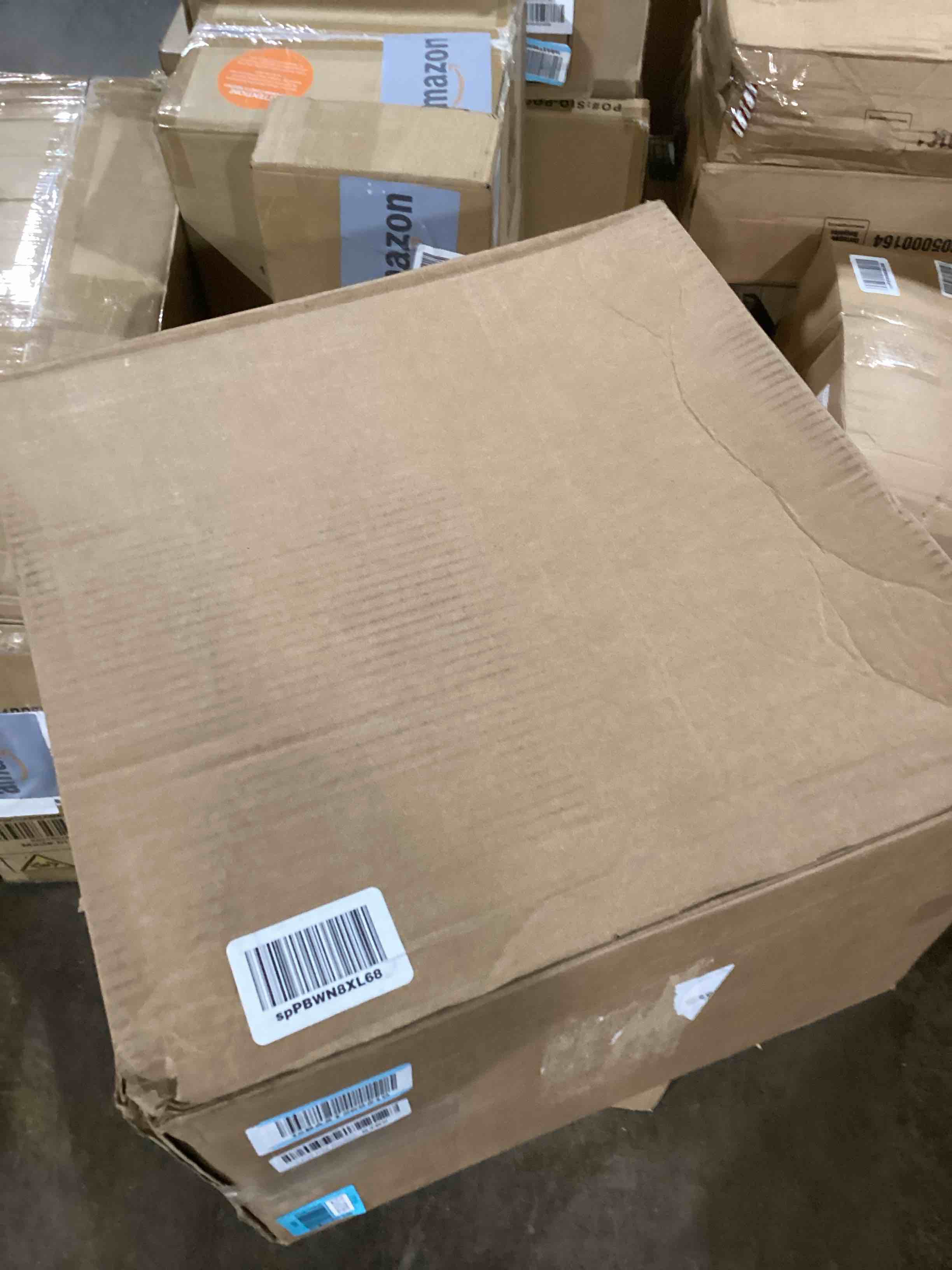https://s3.amazonaws.com/lotting-images-prod/bidfta/BLU6070595_1711386755710.jpeg