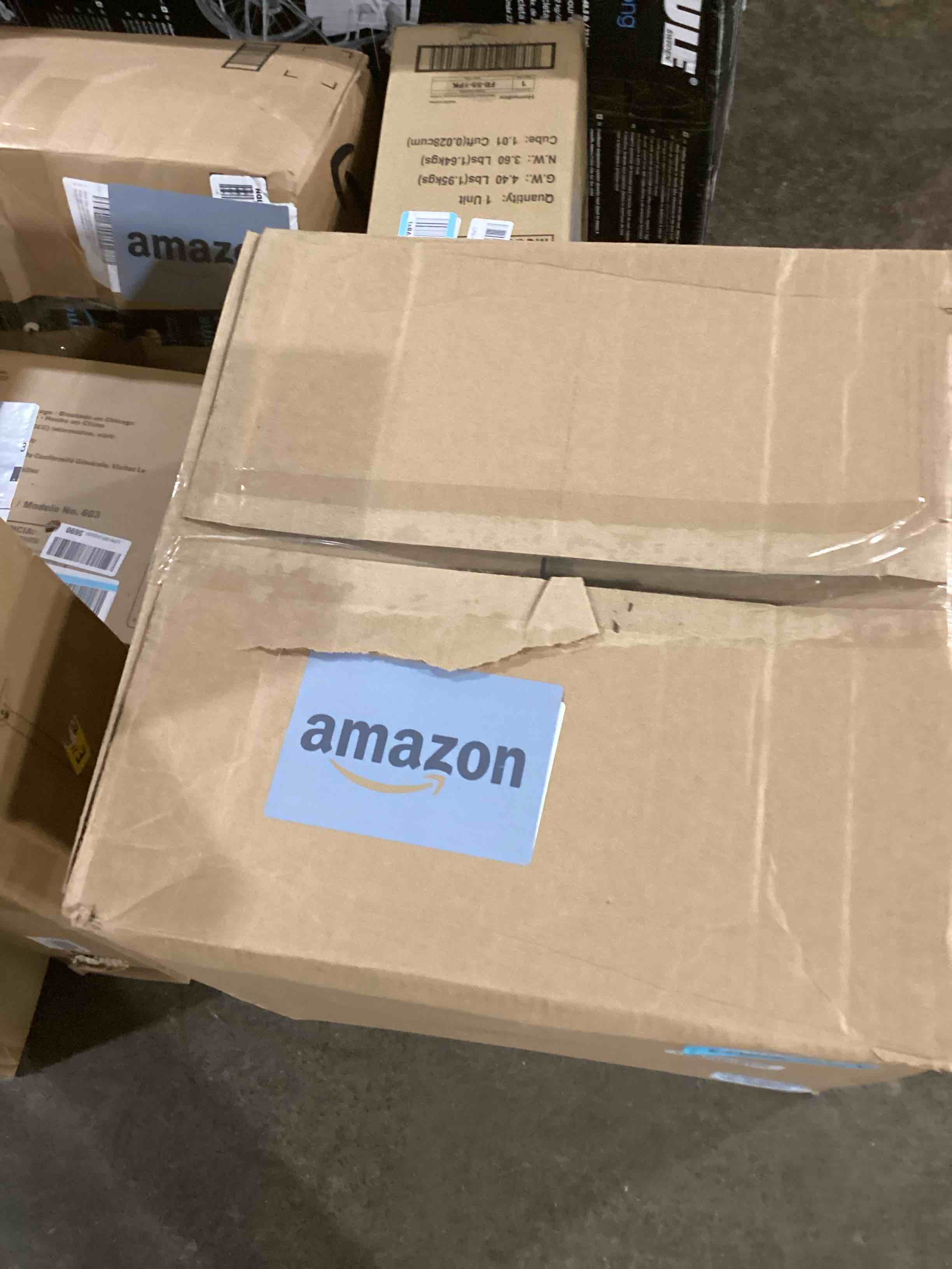 https://s3.amazonaws.com/lotting-images-prod/bidfta/BLU6070598_1711386950598.jpeg
