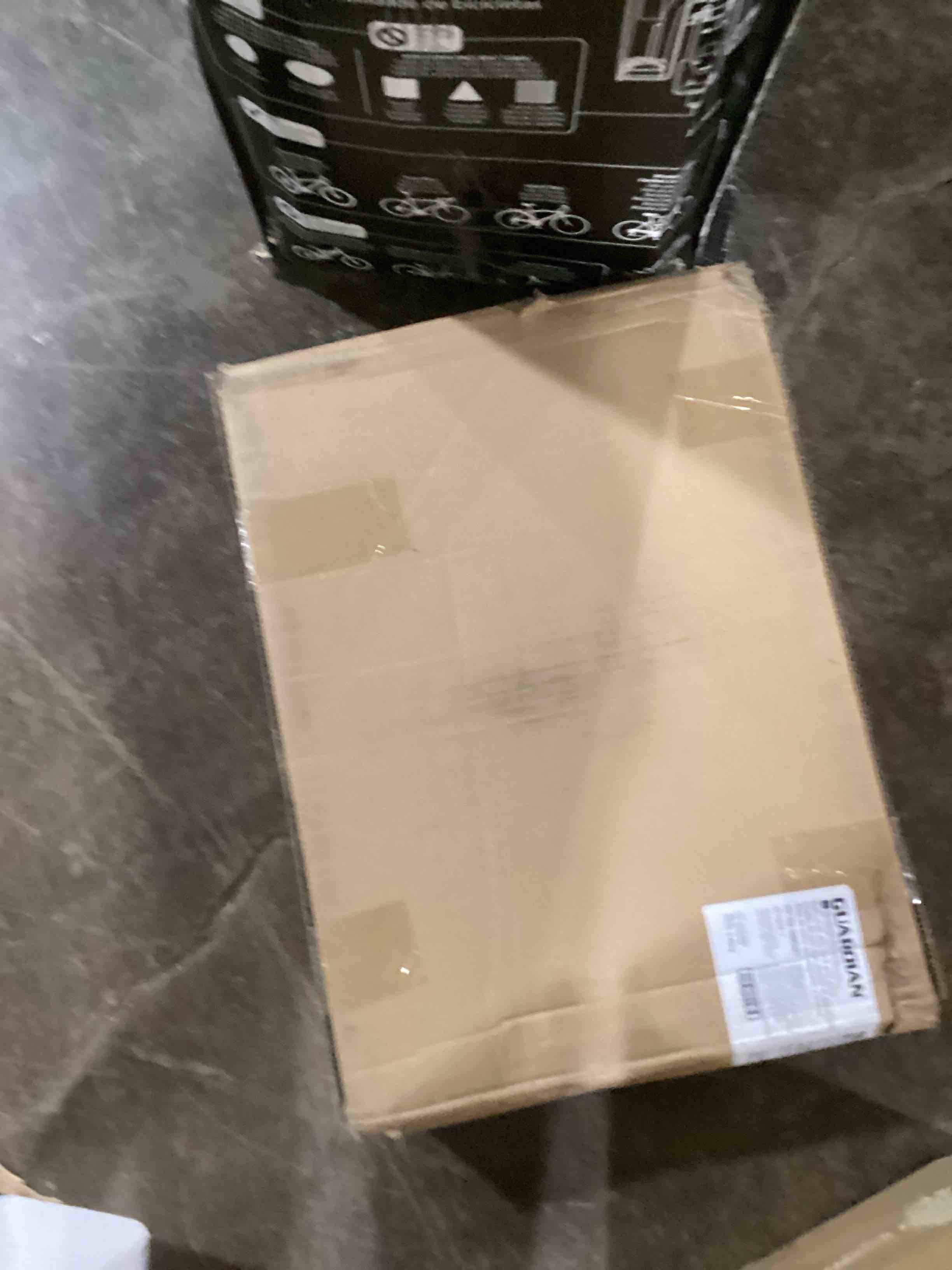 https://s3.amazonaws.com/lotting-images-prod/bidfta/BLU6070603_1711387205852.jpeg