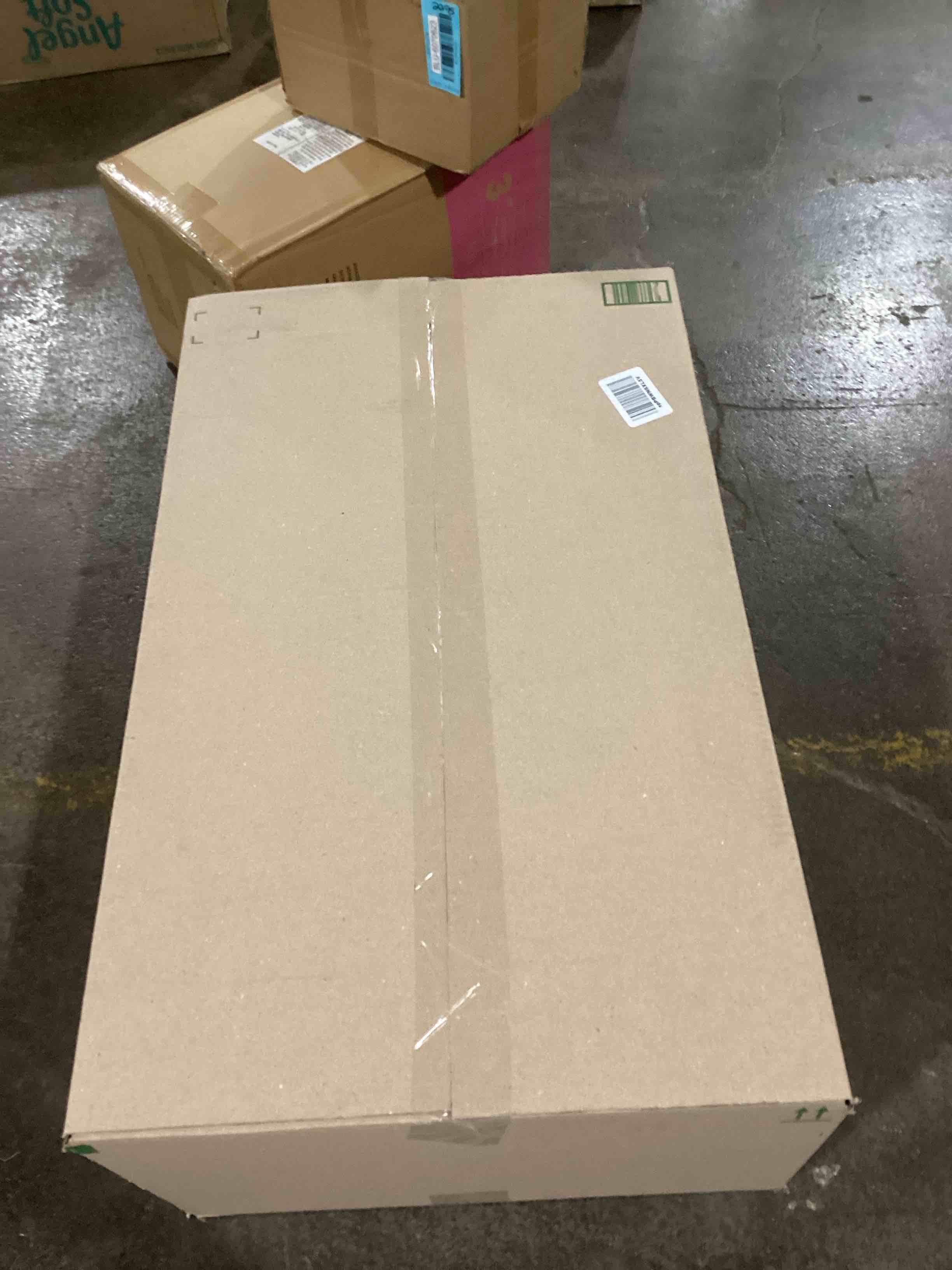 https://s3.amazonaws.com/lotting-images-prod/bidfta/BLU6070624_1711388901581.jpeg
