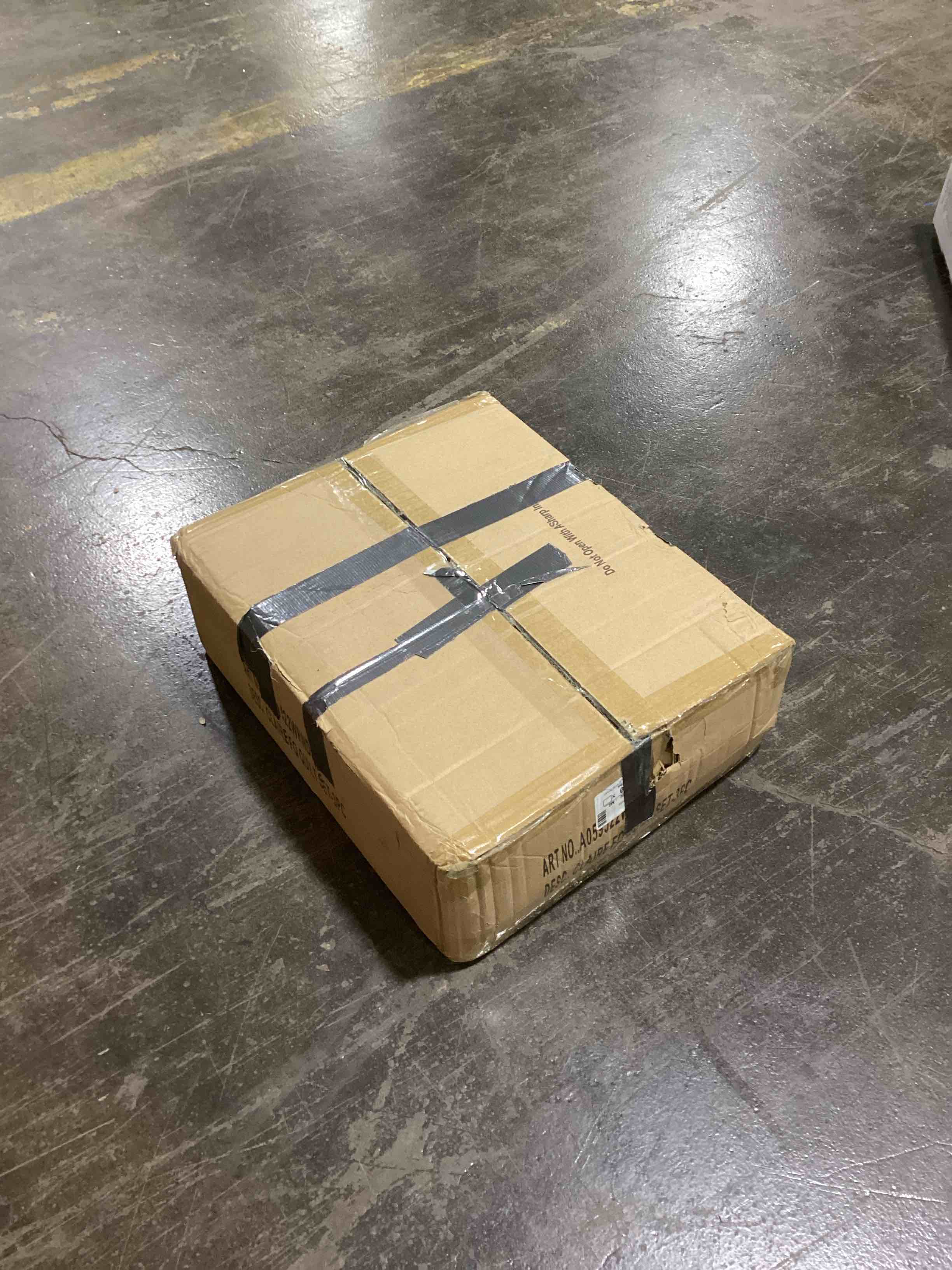 https://s3.amazonaws.com/lotting-images-prod/bidfta/BLU6070871_1711546834267.jpeg