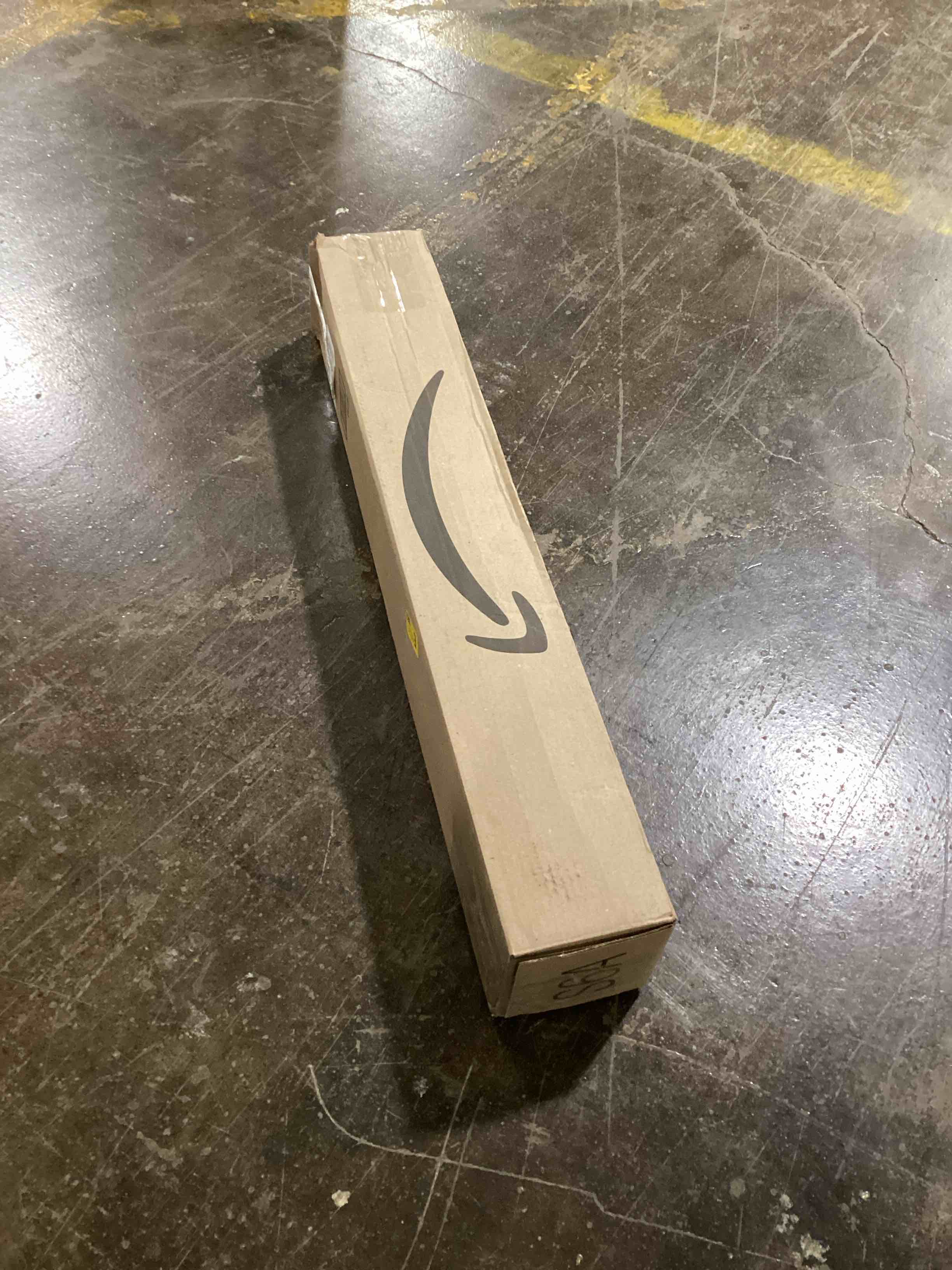 https://s3.amazonaws.com/lotting-images-prod/bidfta/BLU6070888_1711550103157.jpeg