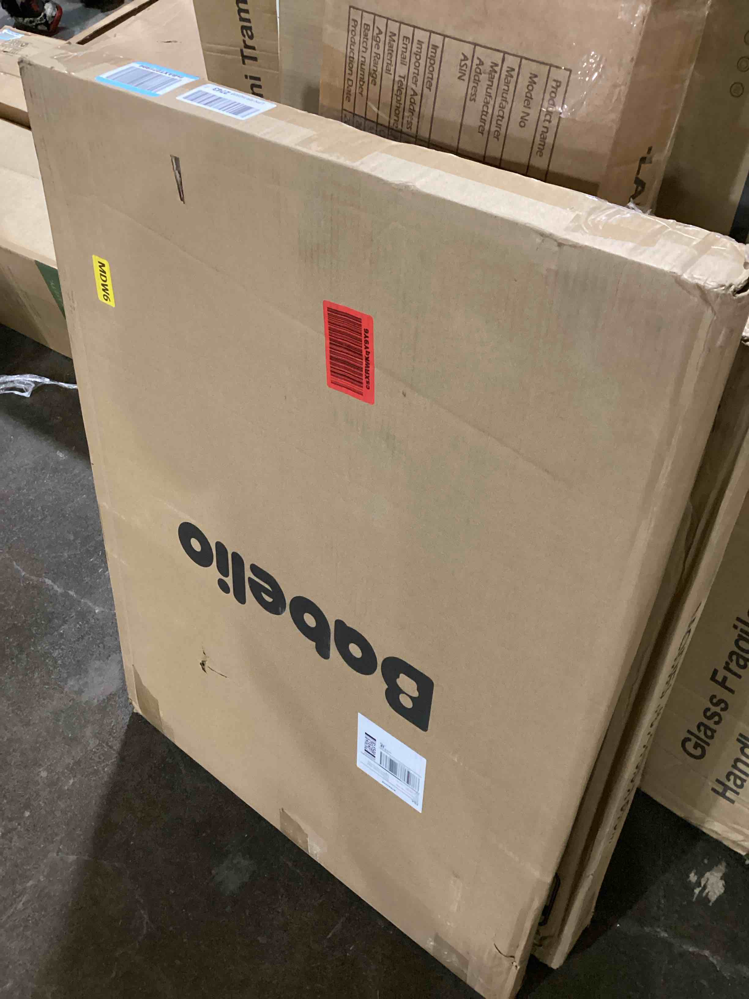 https://s3.amazonaws.com/lotting-images-prod/bidfta/BLU6070909_1711551479638.jpeg