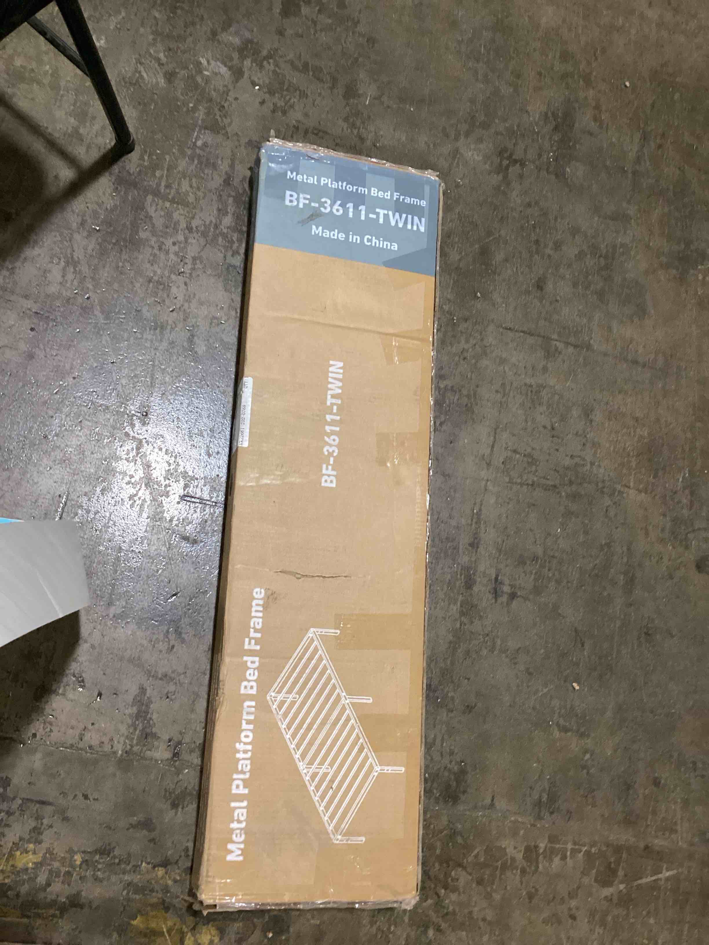 https://s3.amazonaws.com/lotting-images-prod/bidfta/BLU6071642_1713447672637.jpeg