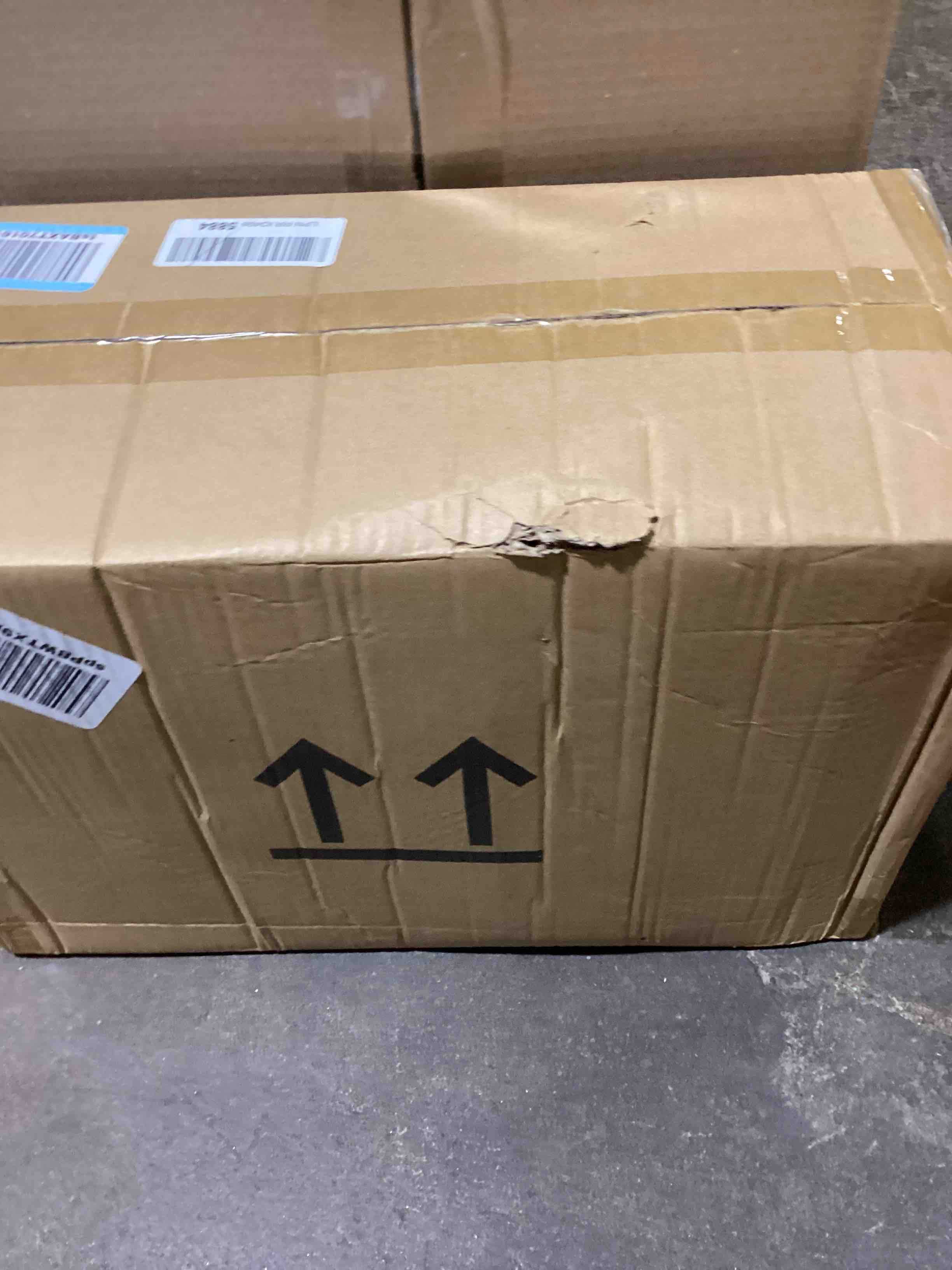 https://s3.amazonaws.com/lotting-images-prod/bidfta/BLU6071878_1713884735797.jpeg