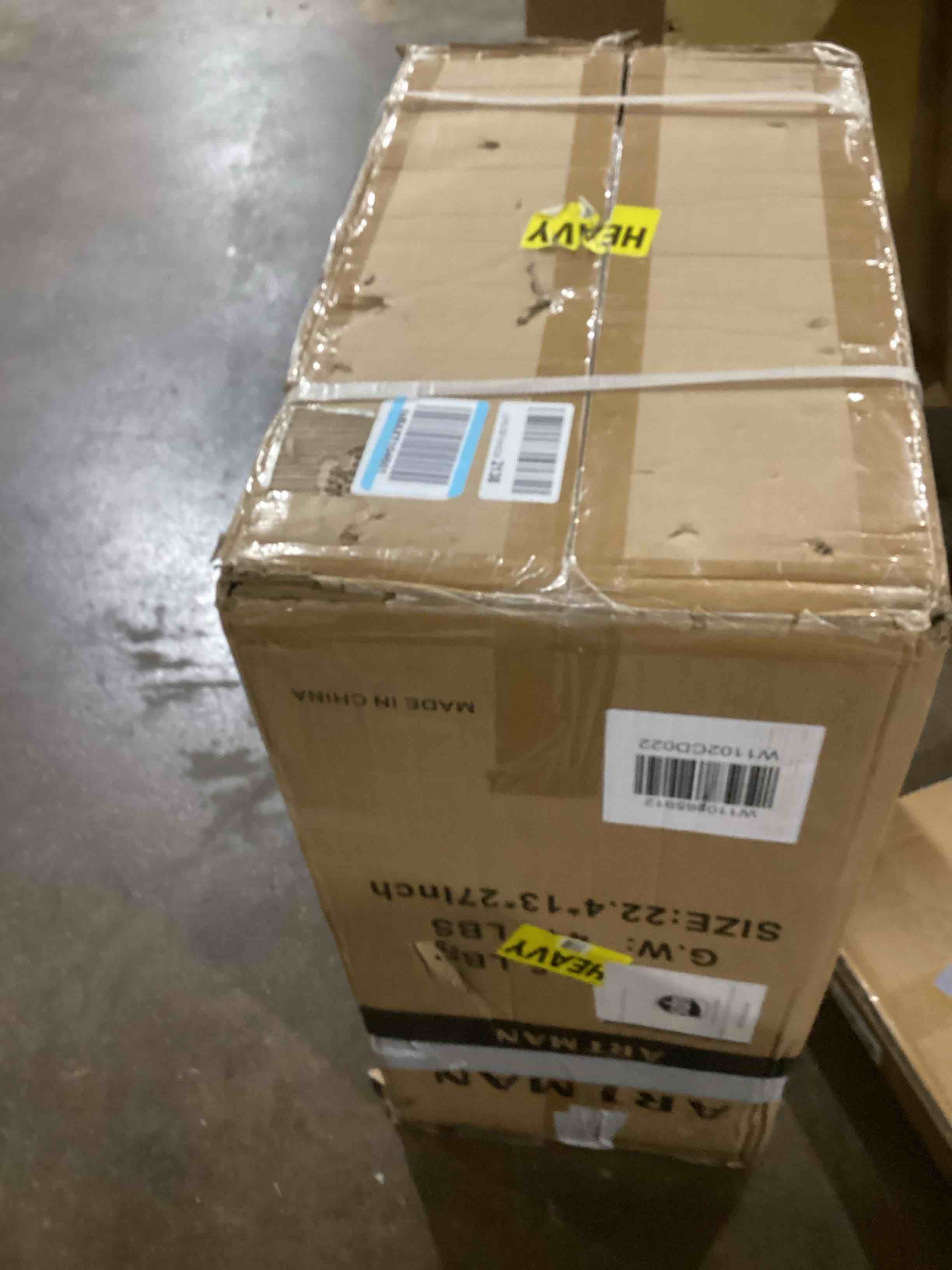 https://s3.amazonaws.com/lotting-images-prod/bidfta/BLU6073028_1711727231695.jpeg
