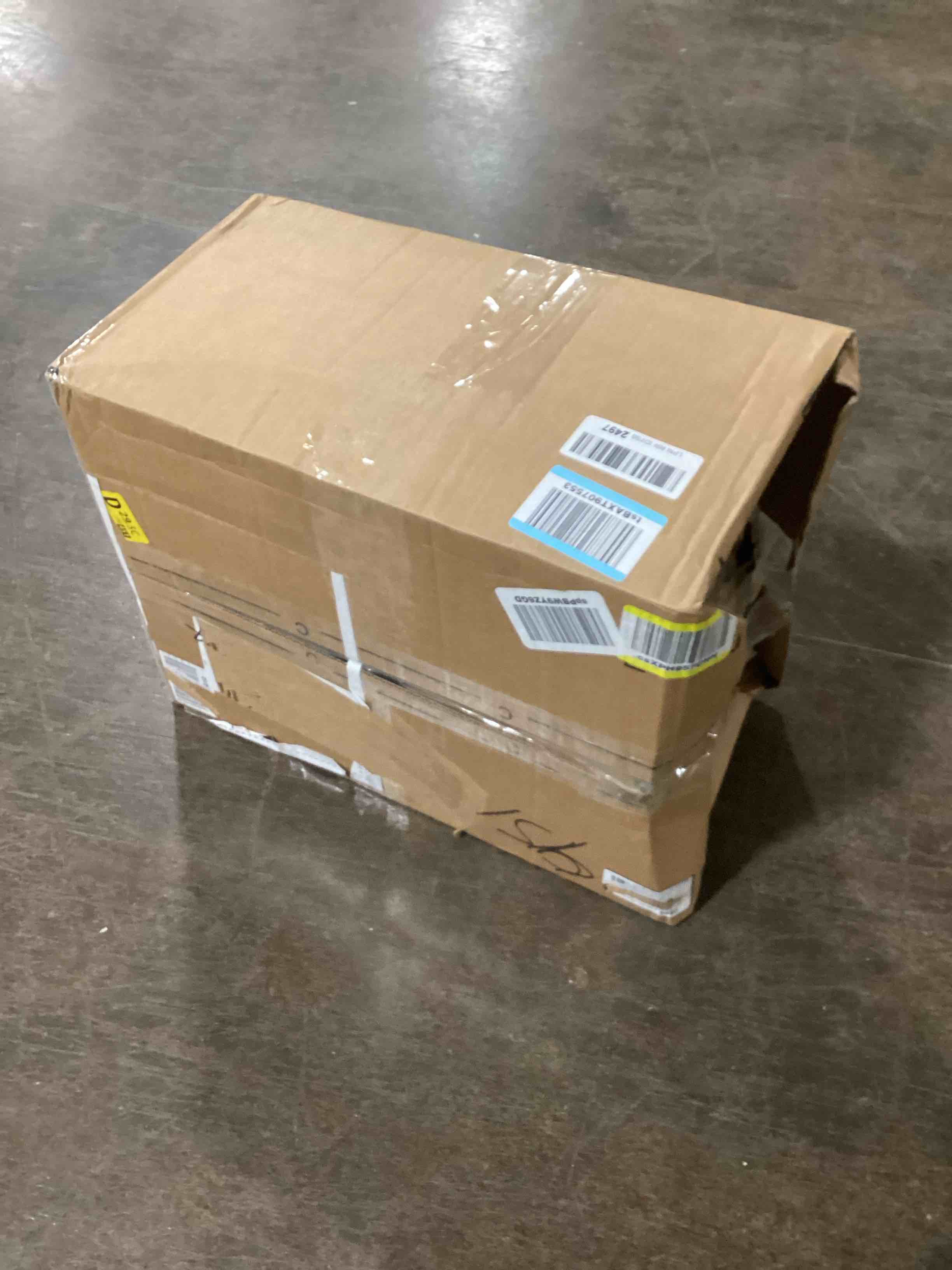 https://s3.amazonaws.com/lotting-images-prod/bidfta/BLU6077617_1710179308119.jpeg