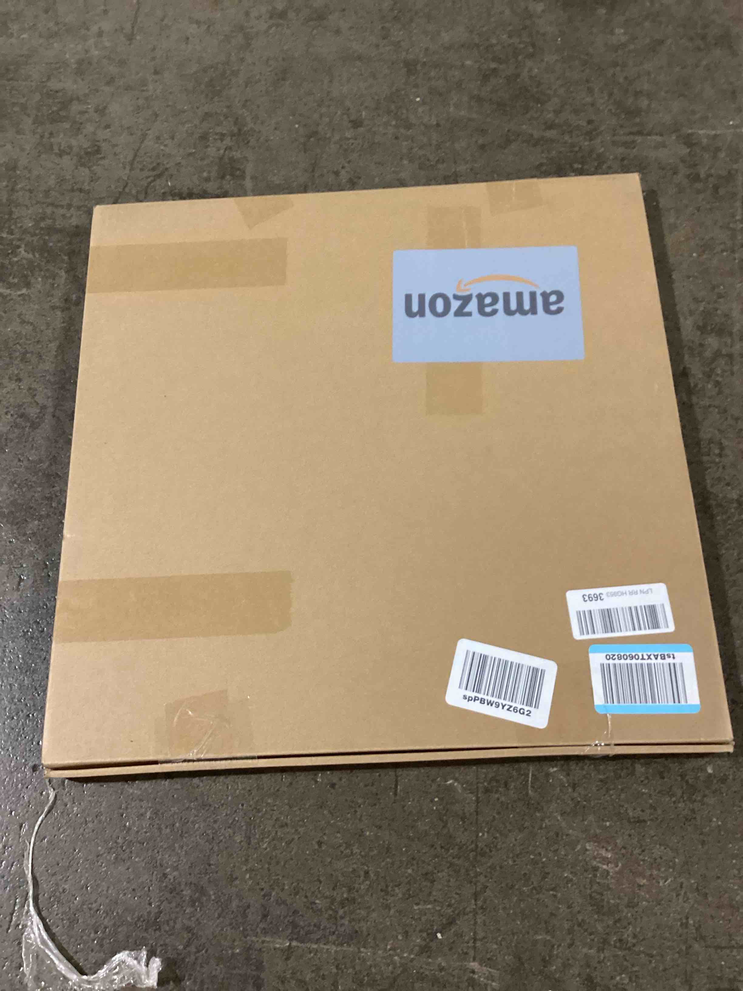 https://s3.amazonaws.com/lotting-images-prod/bidfta/BLU6077647_1710185176953.jpeg