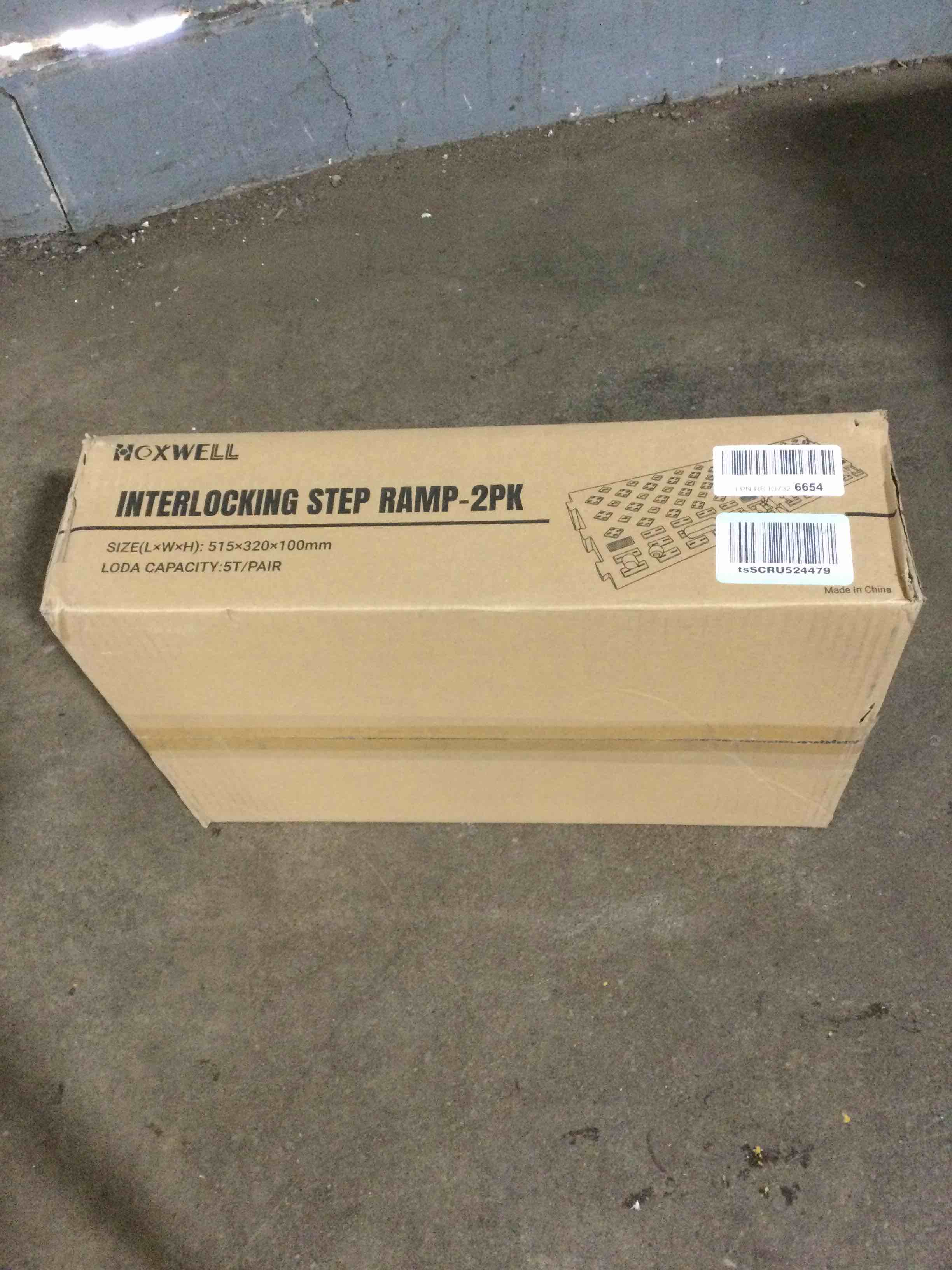https://s3.amazonaws.com/lotting-images-prod/bidfta/BLU6077715_1710265917864.jpeg