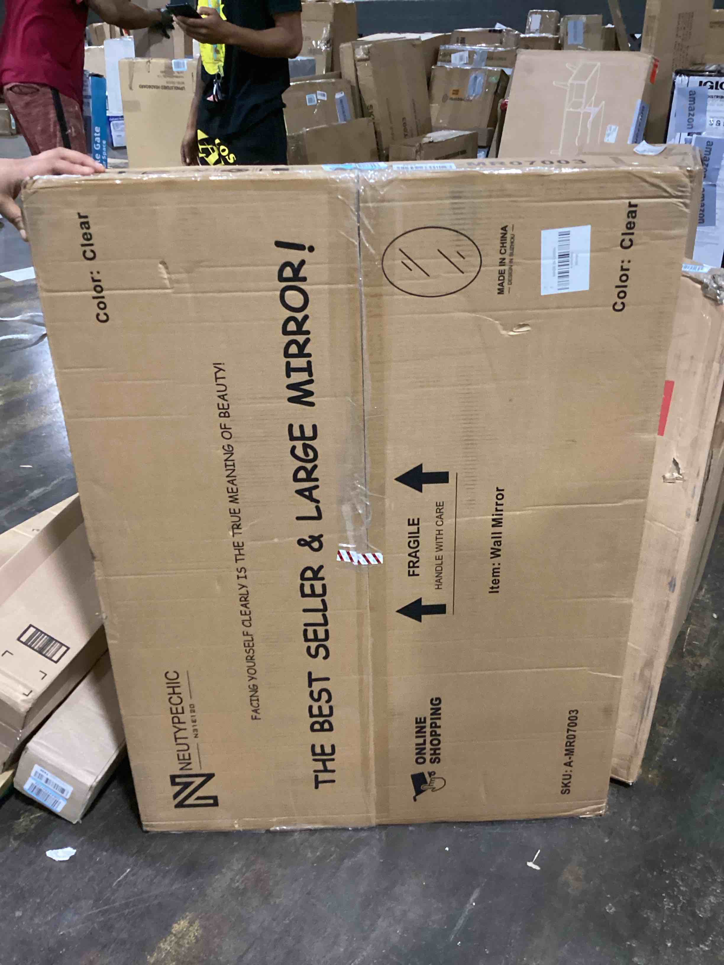https://s3.amazonaws.com/lotting-images-prod/bidfta/BLU6078237_1710440653191.jpeg